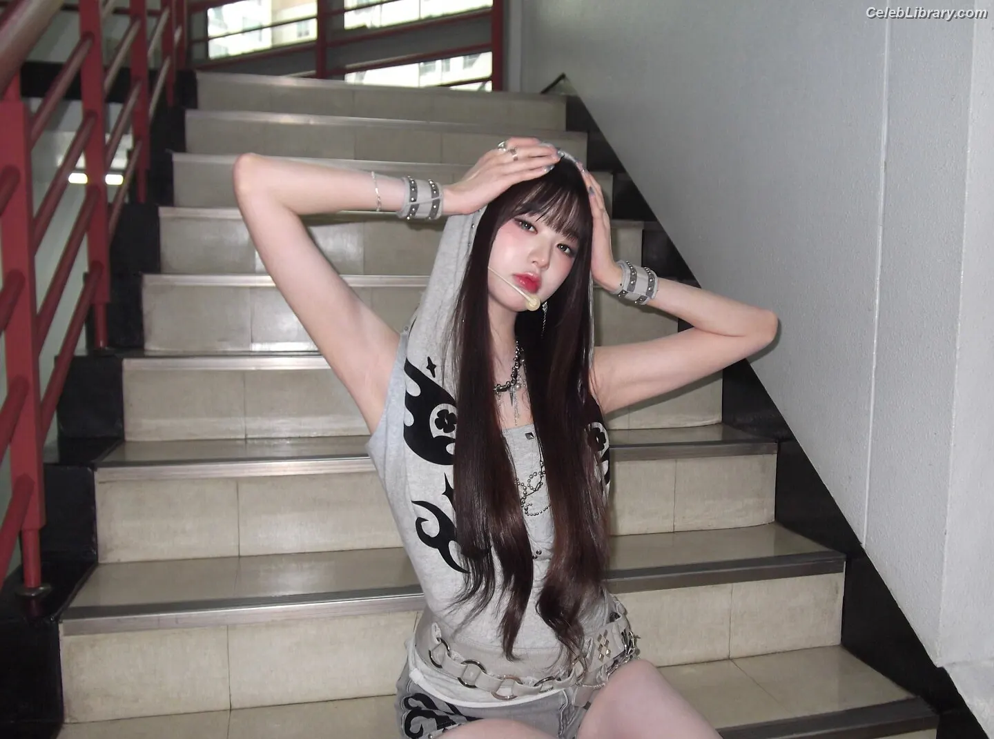 Jang Won-young  장원영 WONYOUNG photo 20 of 5845