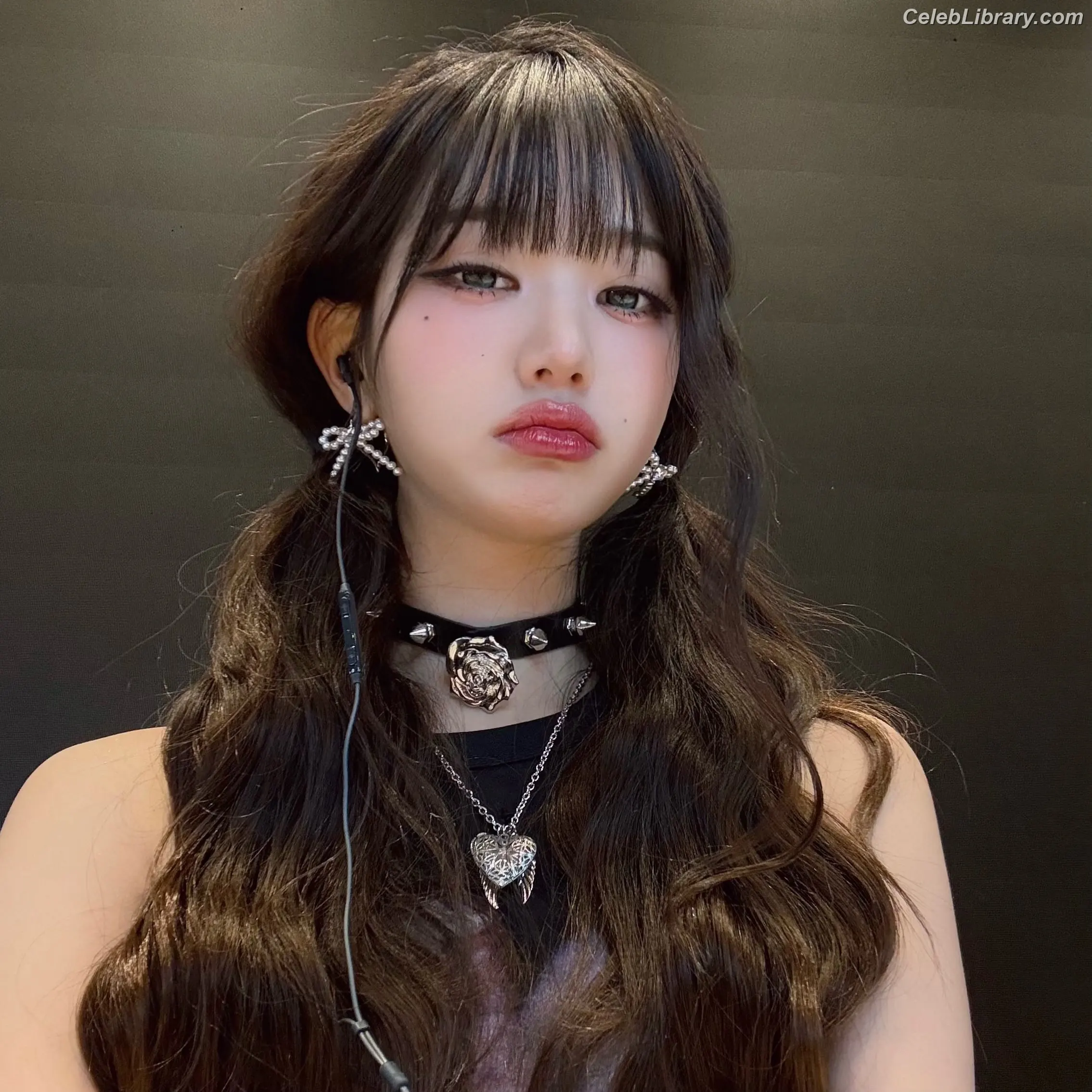 Jang Won-young  장원영 WONYOUNG photo 4 of 5845