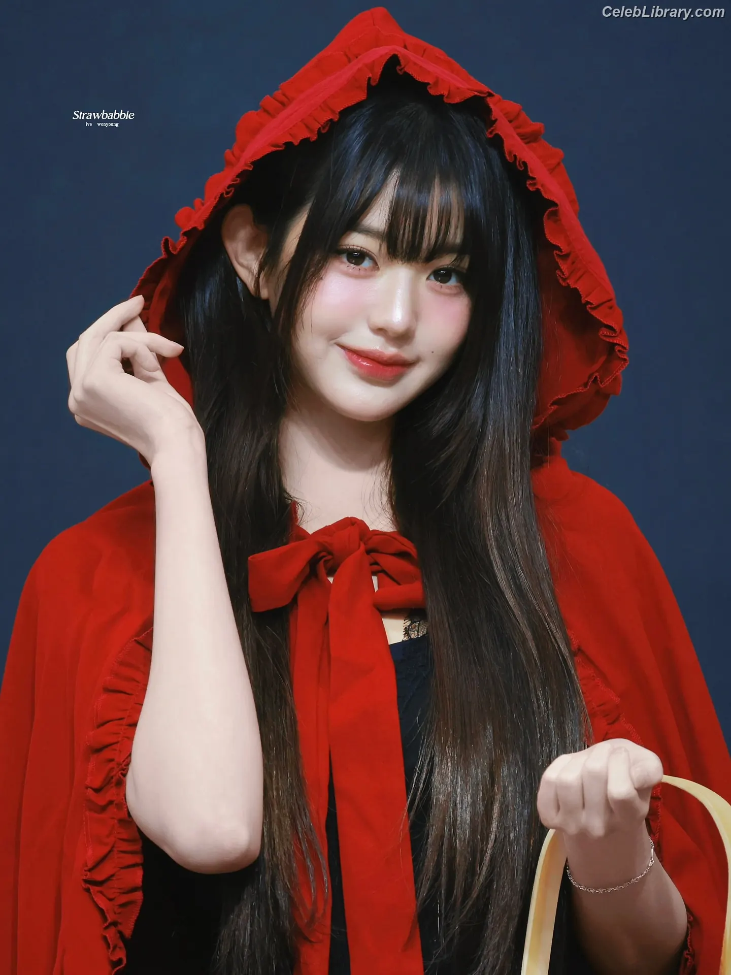 Jang Won-young  장원영 WONYOUNG photo 16 of 5845