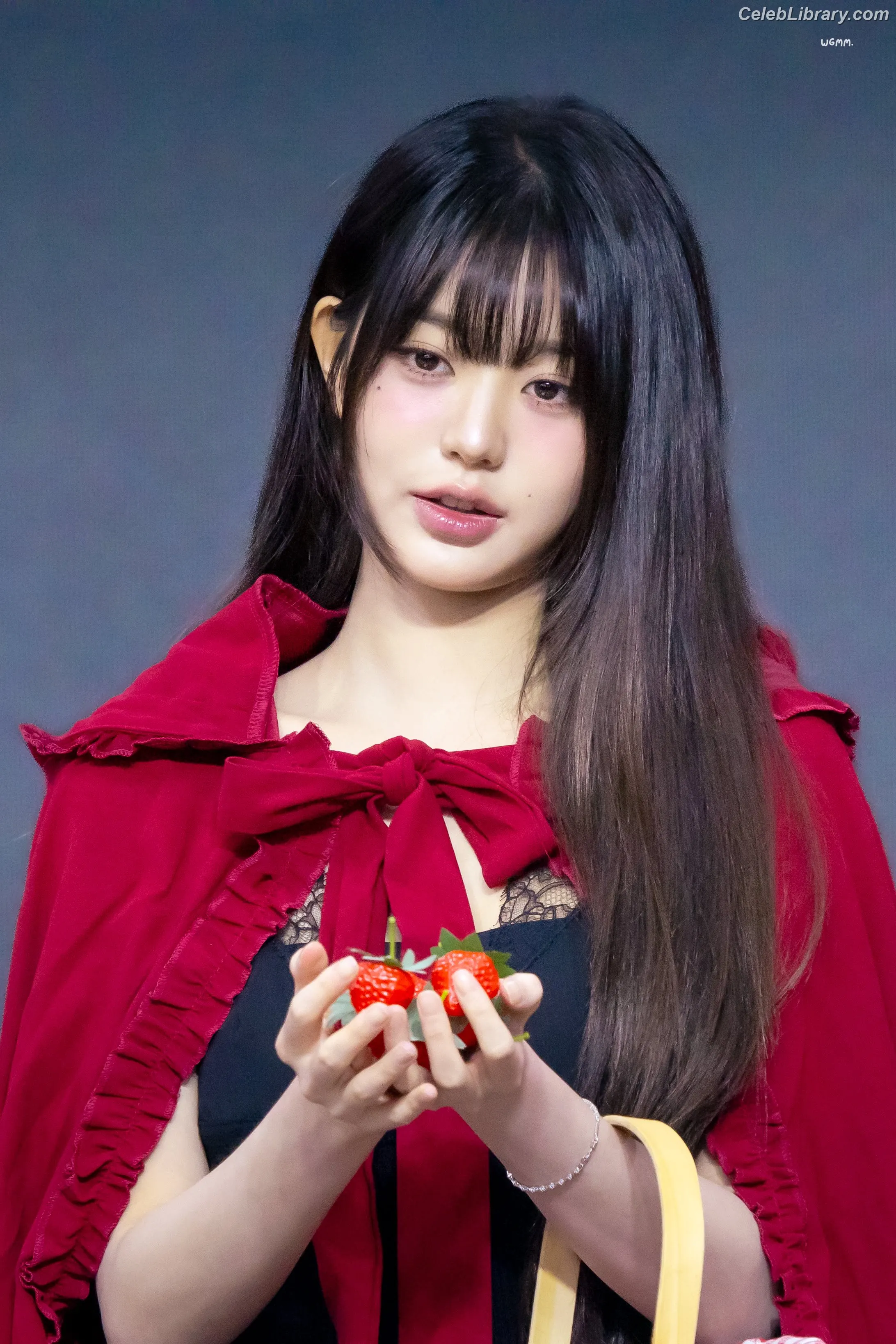 Jang Won-young  장원영 WONYOUNG photo 5 of 5845