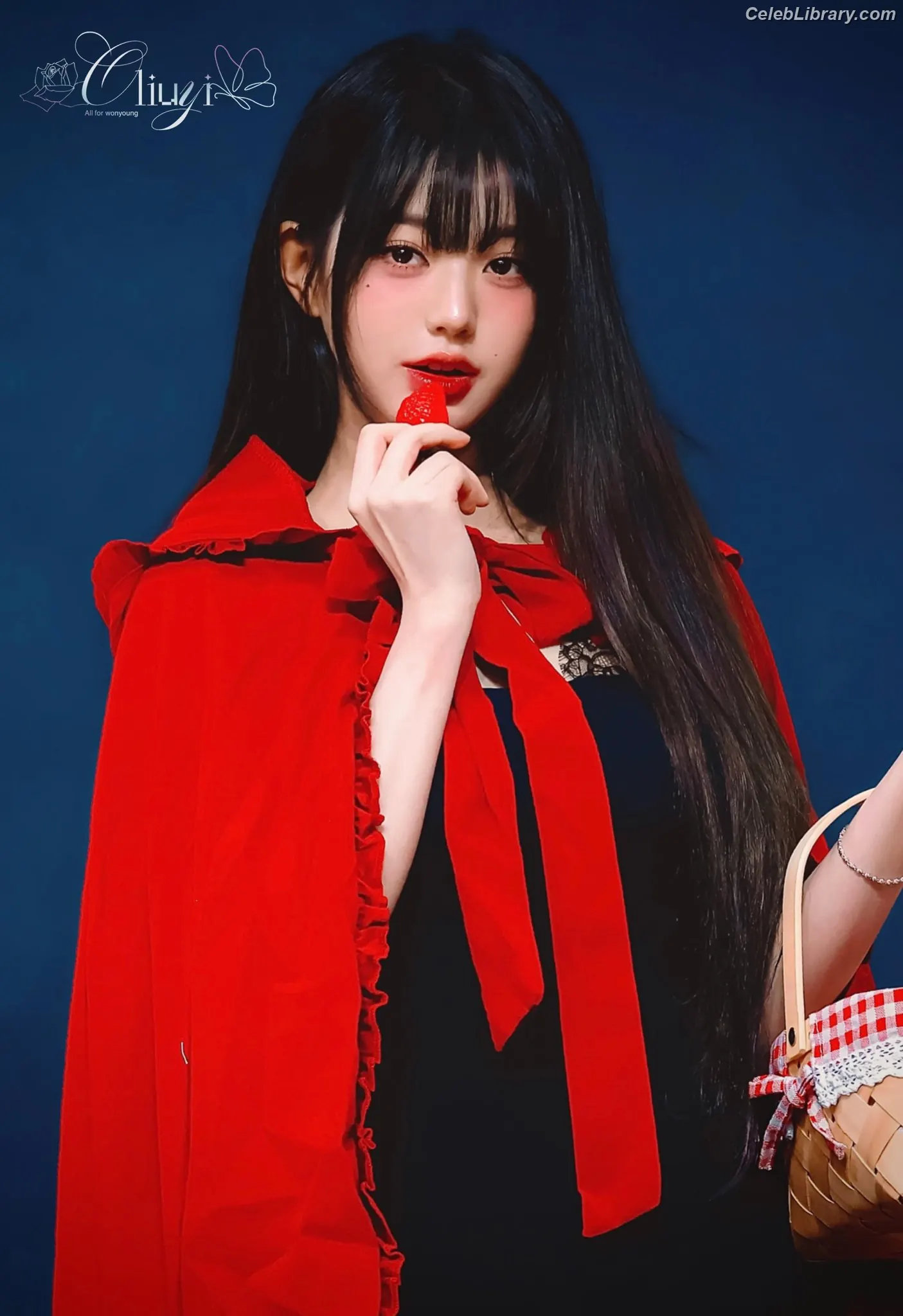 Jang Won-young  장원영 WONYOUNG photo 8 of 5845