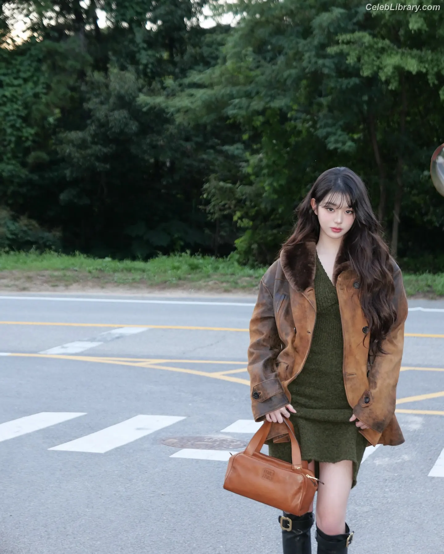 Jang Won-young  장원영 WONYOUNG photo 15 of 5845