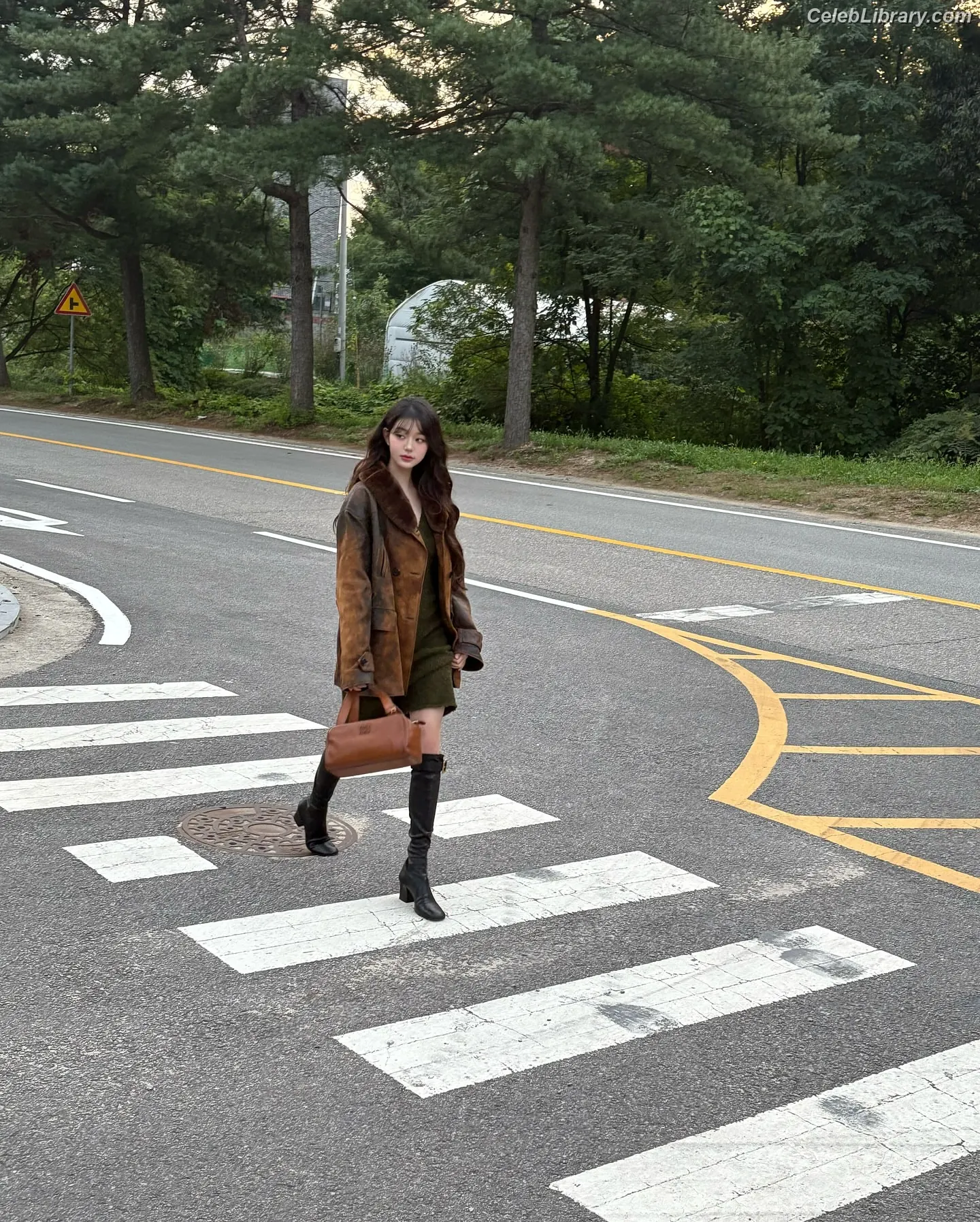 Jang Won-young  장원영 WONYOUNG photo 19 of 5845