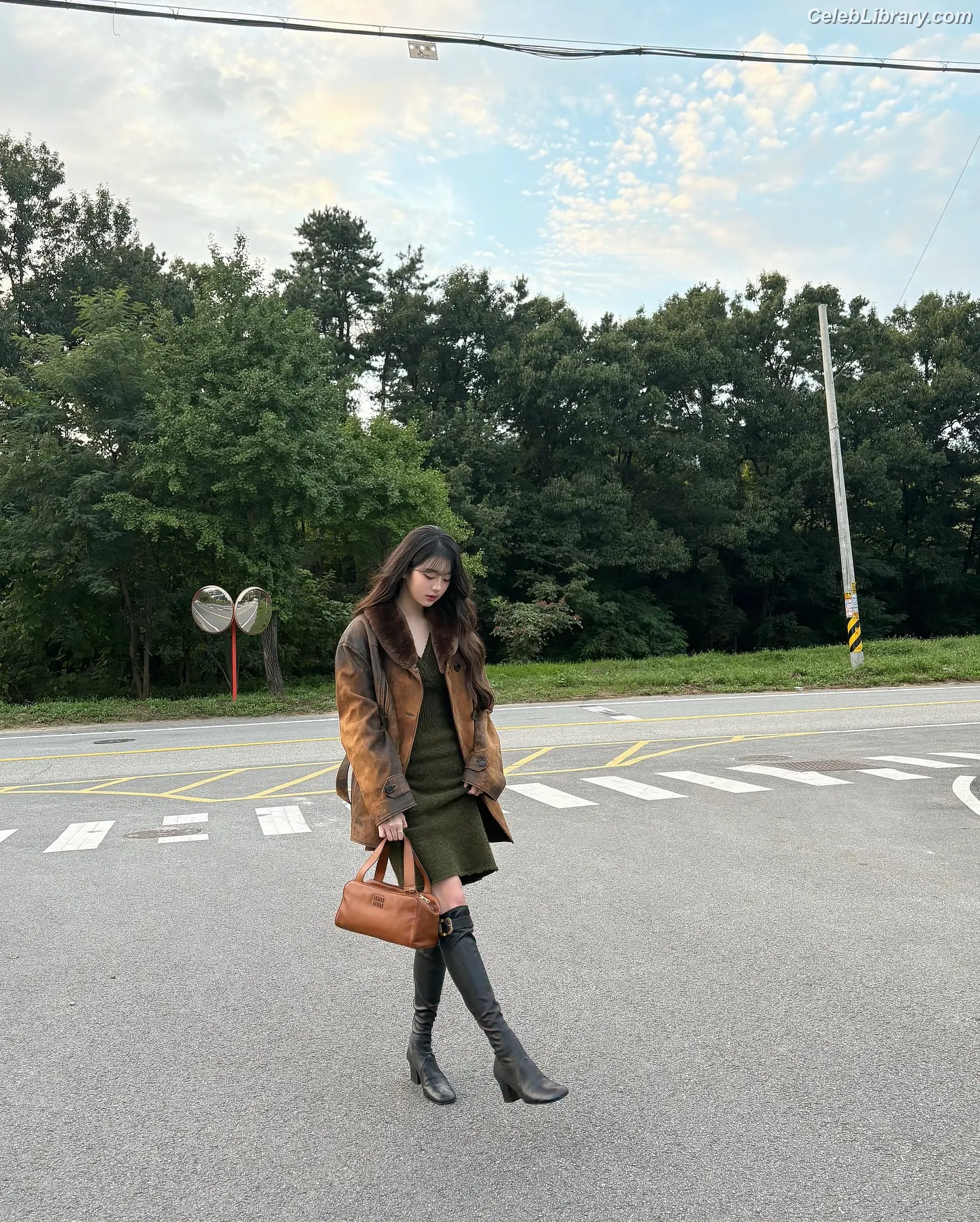 Jang Won-young  장원영 WONYOUNG photo 23 of 5845
