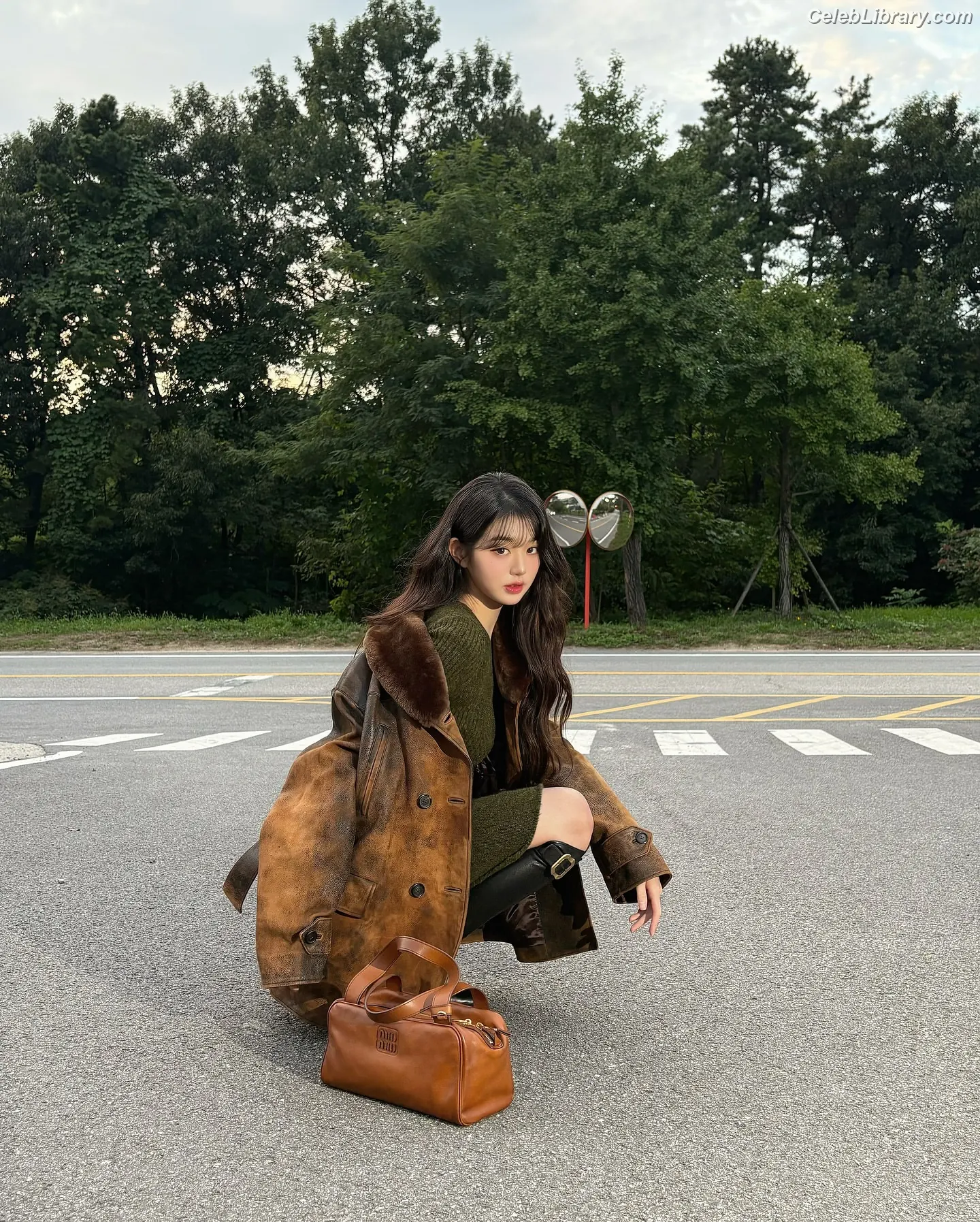 Jang Won-young  장원영 WONYOUNG photo 4 of 5845