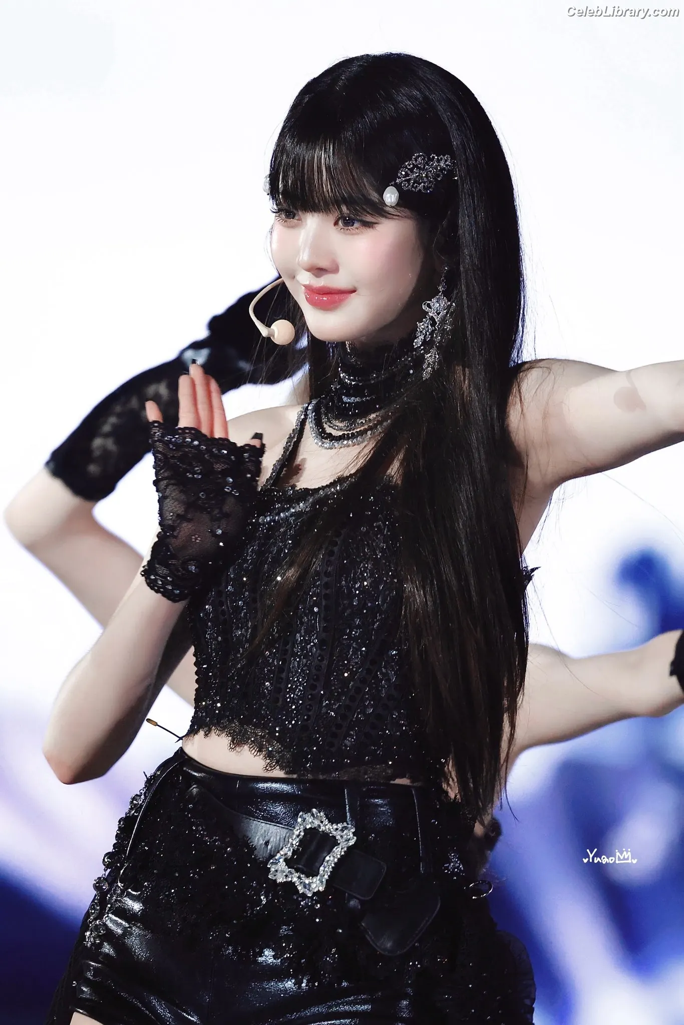Jang Won-young  장원영 WONYOUNG photo 20 of 5845