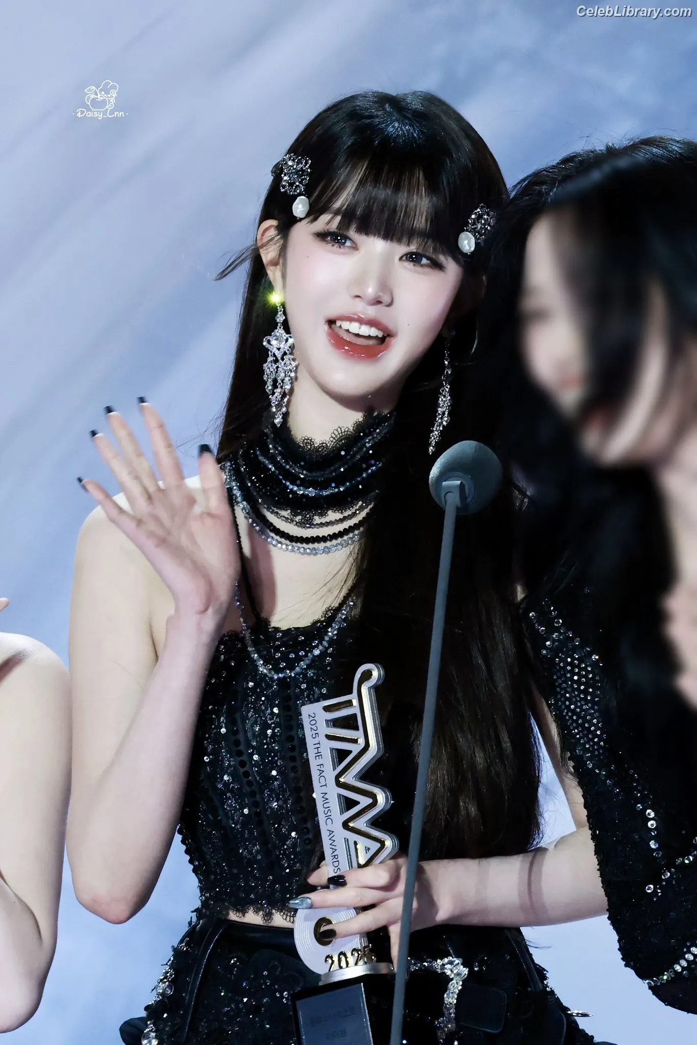 Jang Won-young 장원영 WONYOUNG photo 3 of 5845