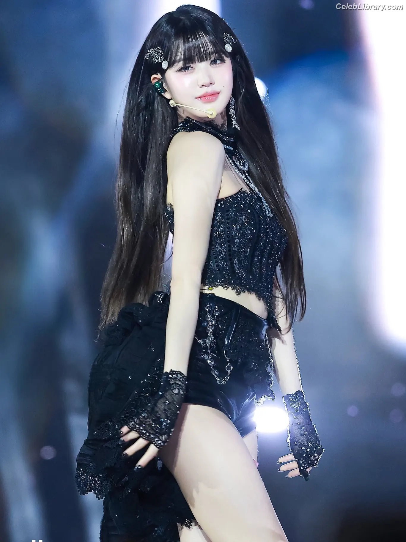 Jang Won-young 장원영 WONYOUNG photo 11 of 5845