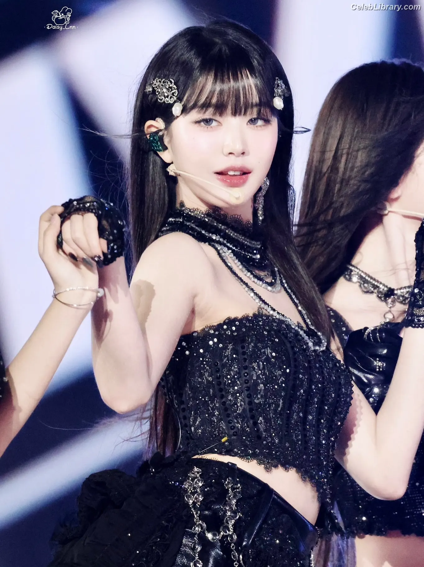 Jang Won-young 장원영 WONYOUNG photo 14 of 5845