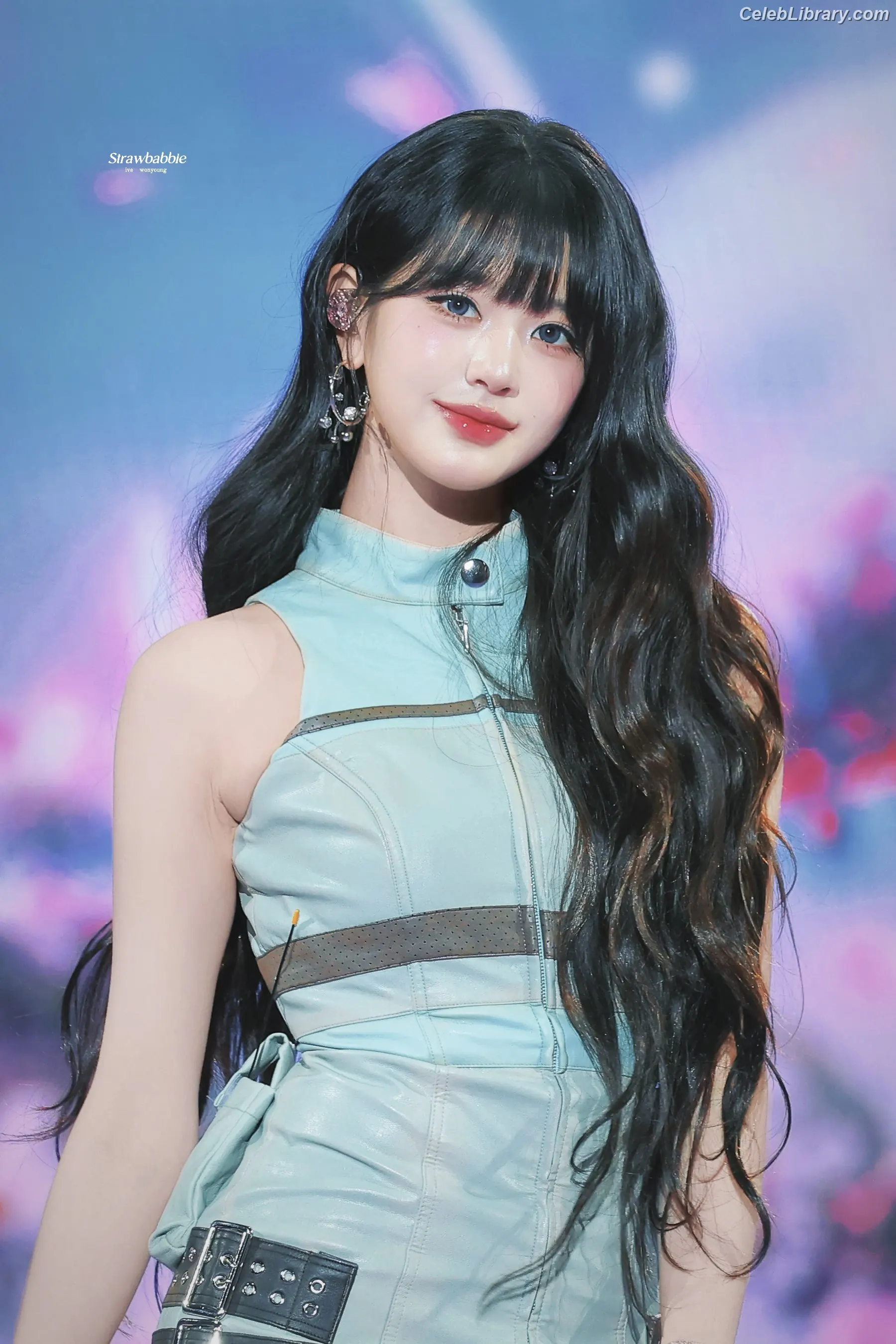 Jang Won-young  장원영 WONYOUNG photo 5 of 5845