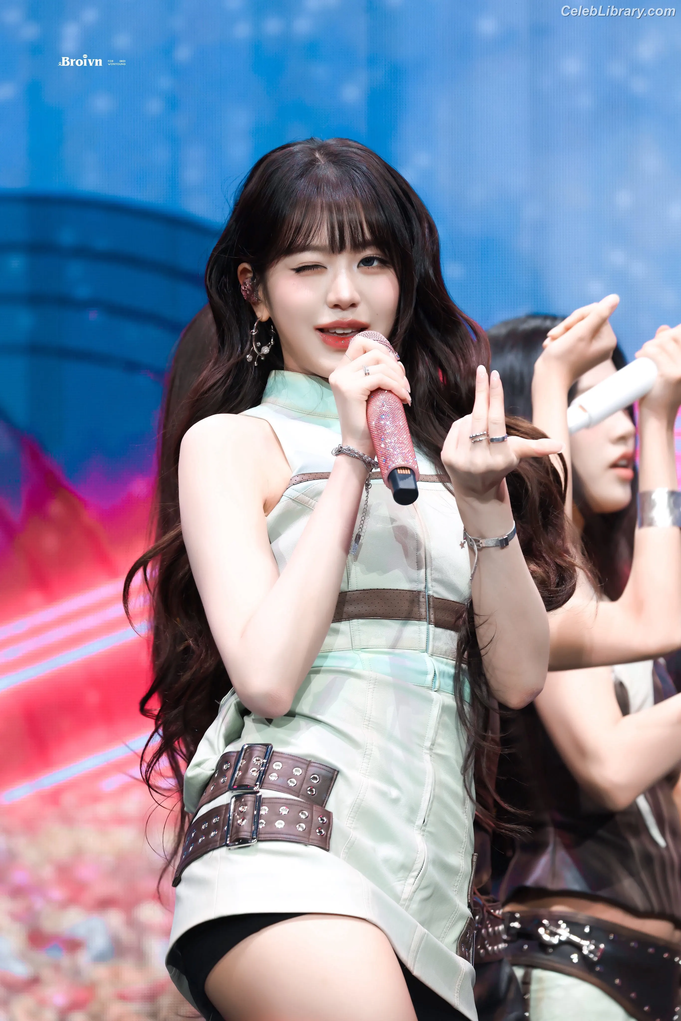 Jang Won-young  장원영 WONYOUNG photo 6 of 5845