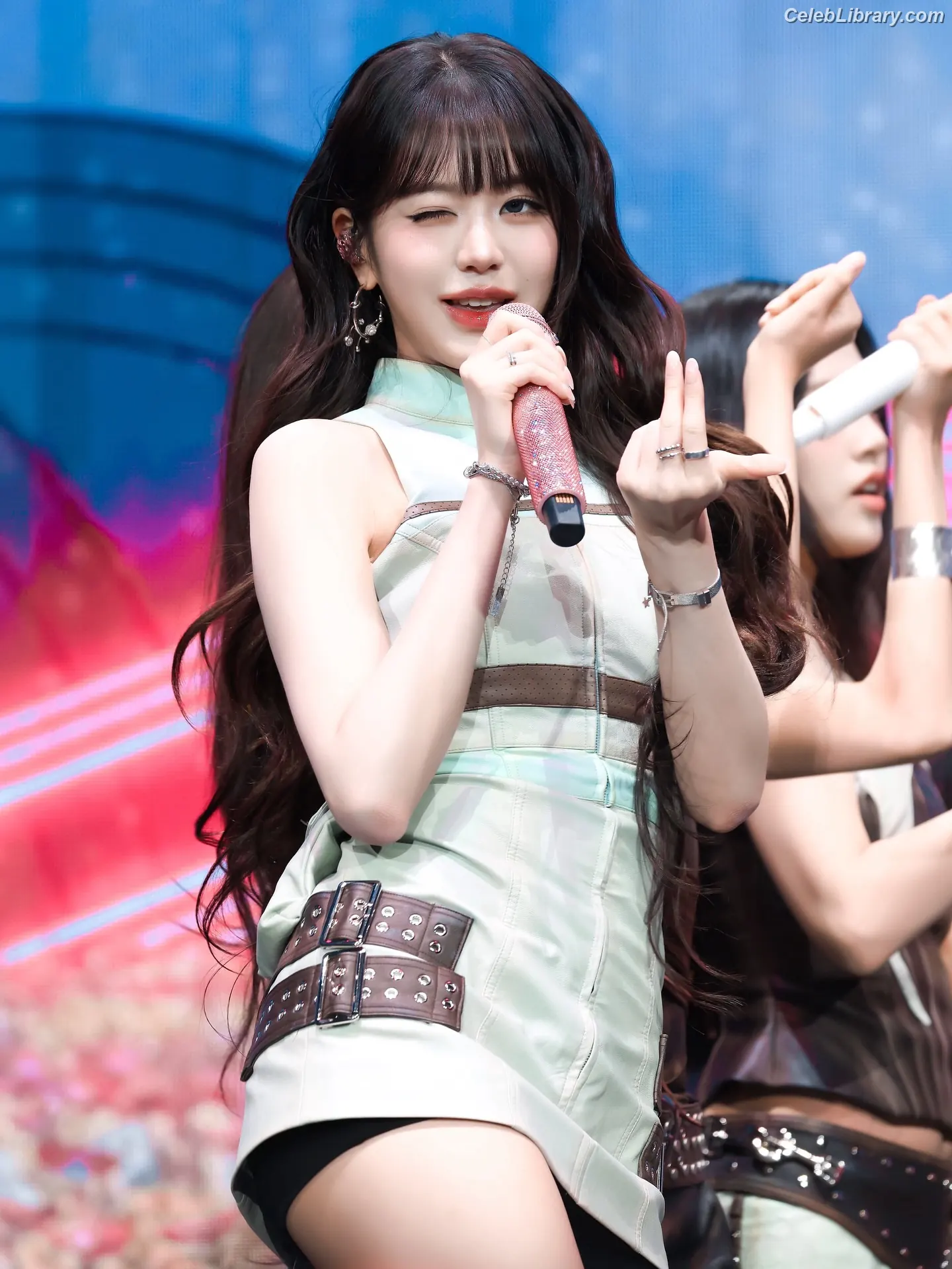 Jang Won-young  장원영 WONYOUNG photo 9 of 5845