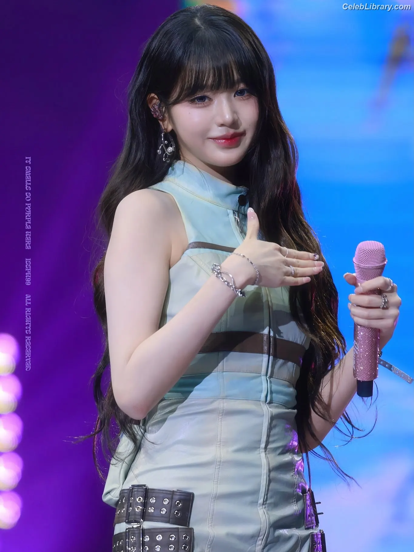 Jang Won-young  장원영 WONYOUNG photo 11 of 5845