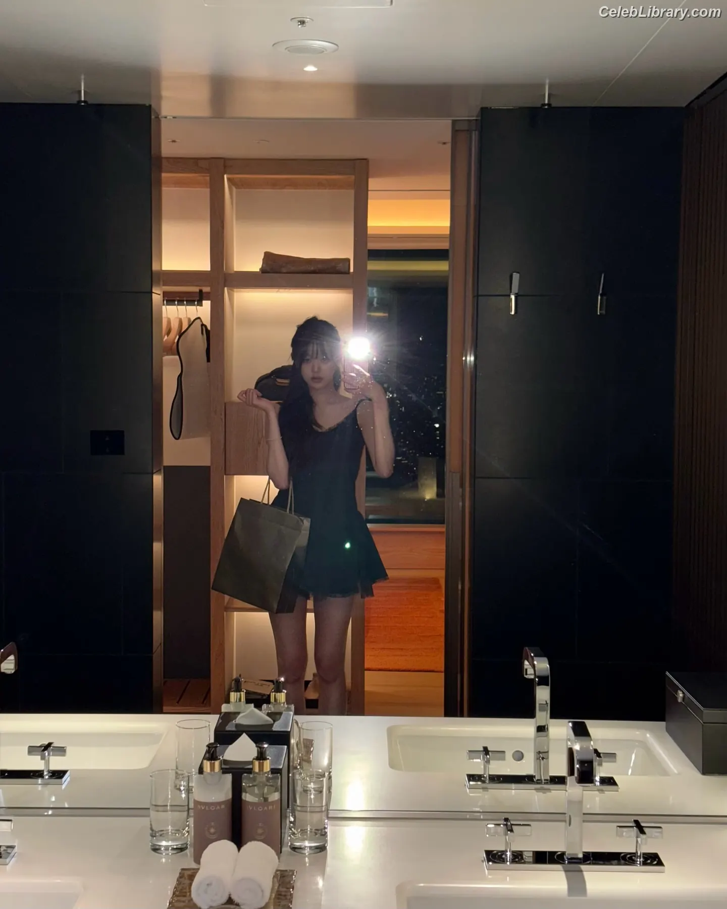 Jang Won-young  장원영 WONYOUNG photo 19 of 5845