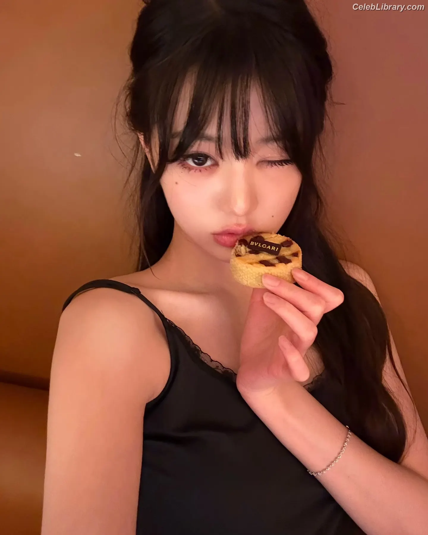 Jang Won-young 장원영 WONYOUNG photo 2 of 5845