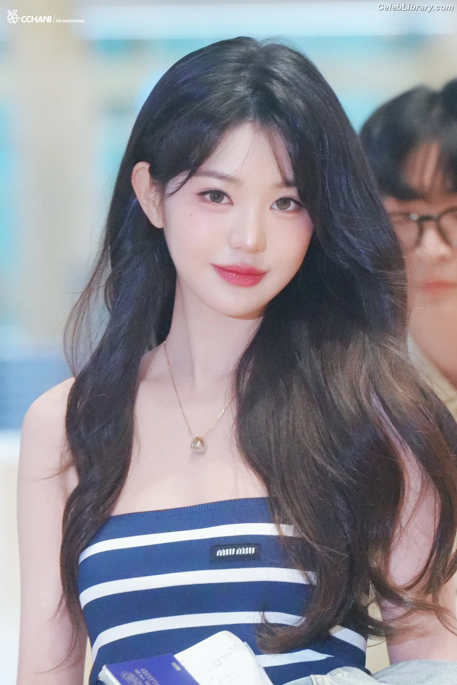 Jang Won-young 장원영 WONYOUNG photo 18 of 5845
