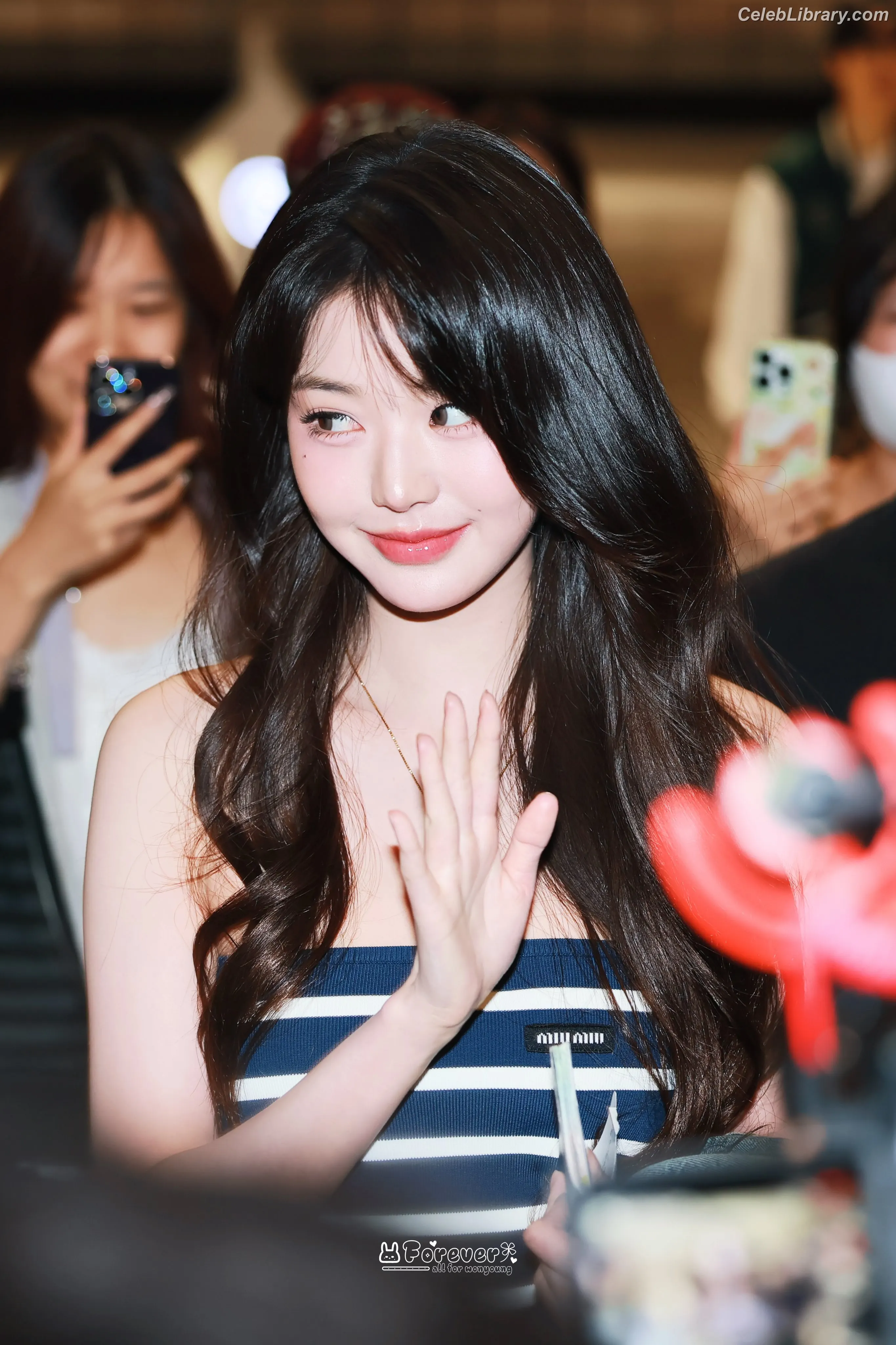 Jang Won-young 장원영 WONYOUNG photo 22 of 5845