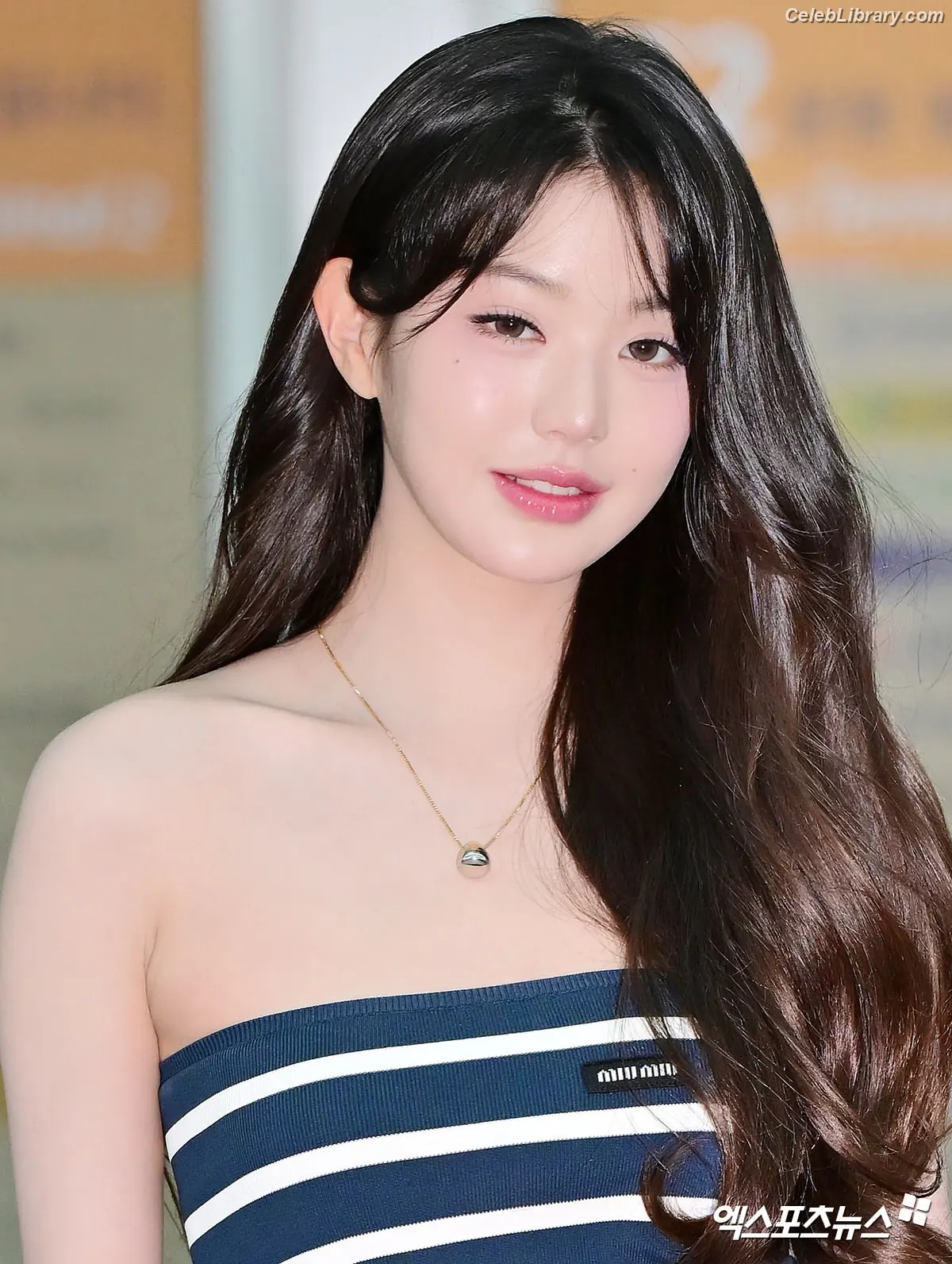 Jang Won-young 장원영 WONYOUNG photo 9 of 5845