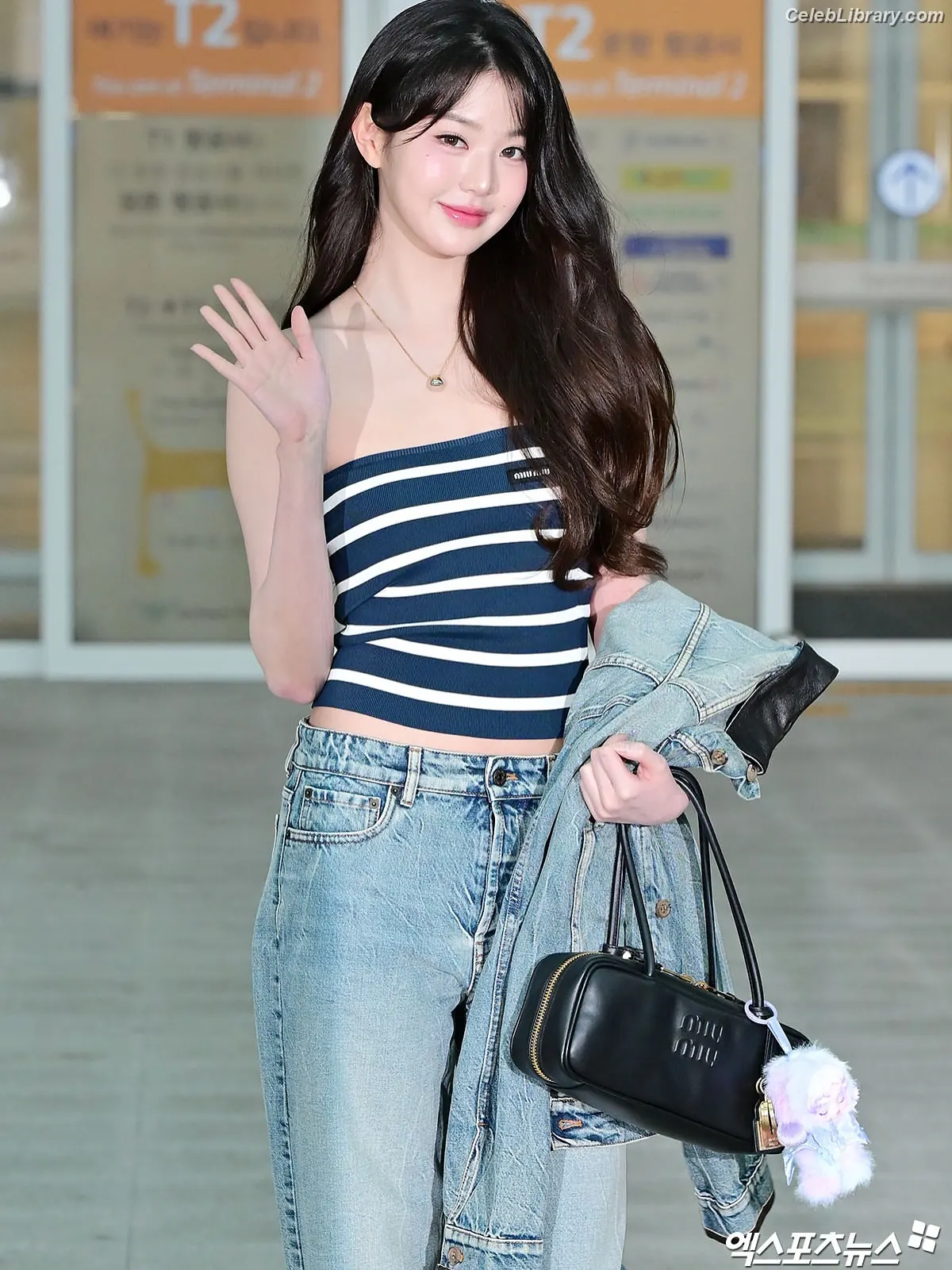 Jang Won-young 장원영 WONYOUNG photo 14 of 5845