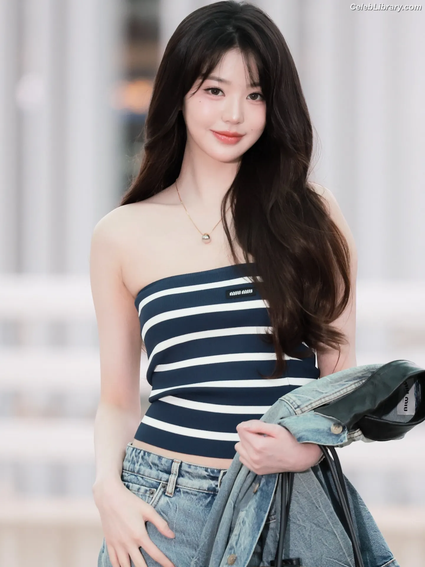 Jang Won-young 장원영 WONYOUNG photo 16 of 5845