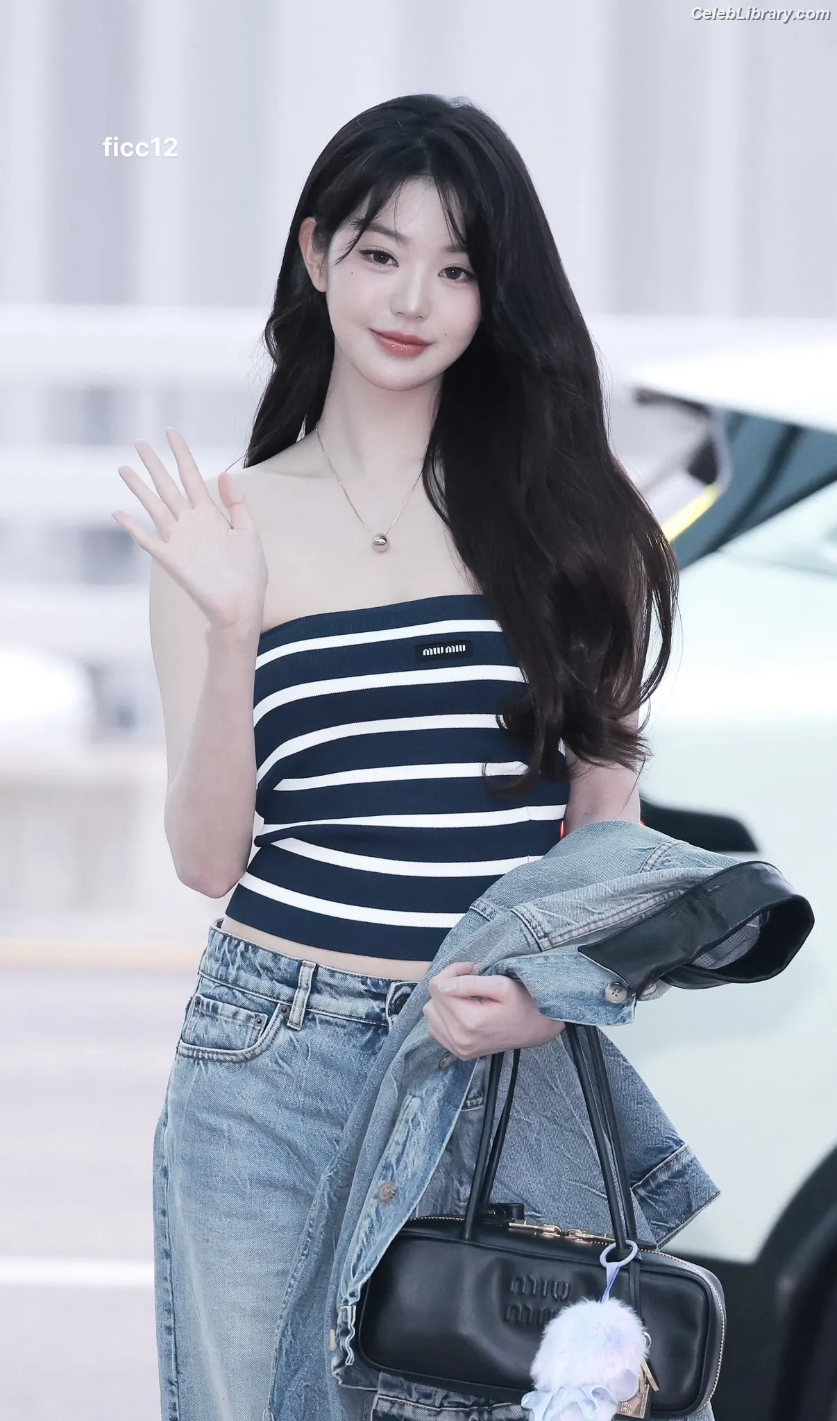 Jang Won-young  장원영 WONYOUNG photo 4 of 5845