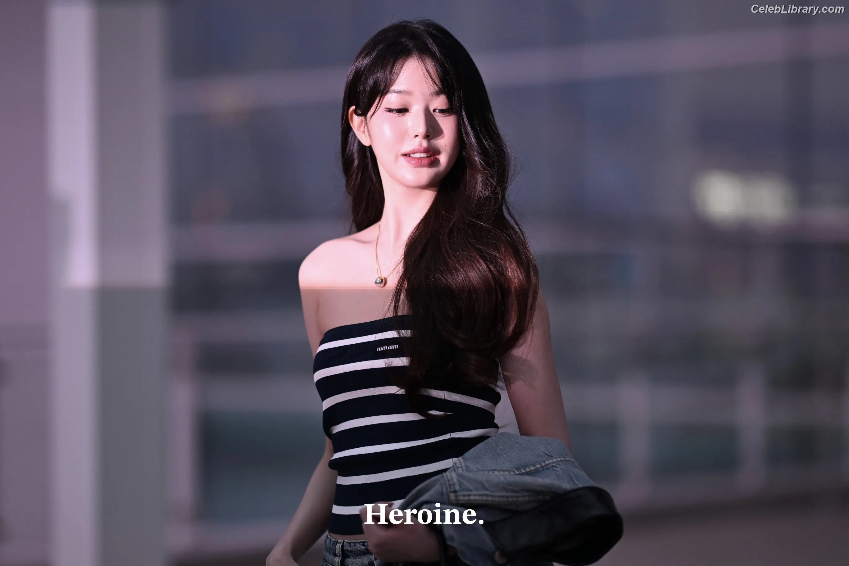 Jang Won-young  장원영 WONYOUNG photo 3 of 5845