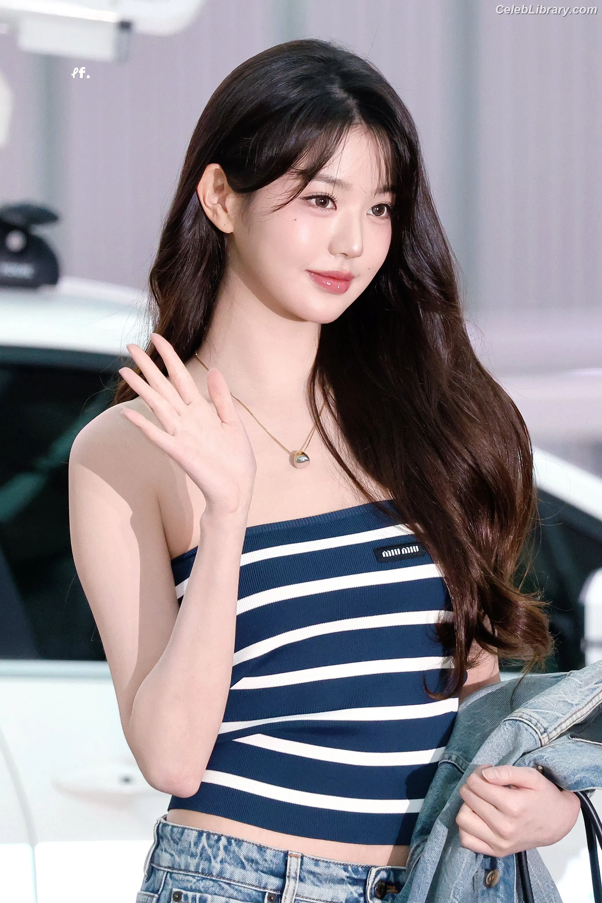 Jang Won-young 장원영 WONYOUNG photo 5 of 5845