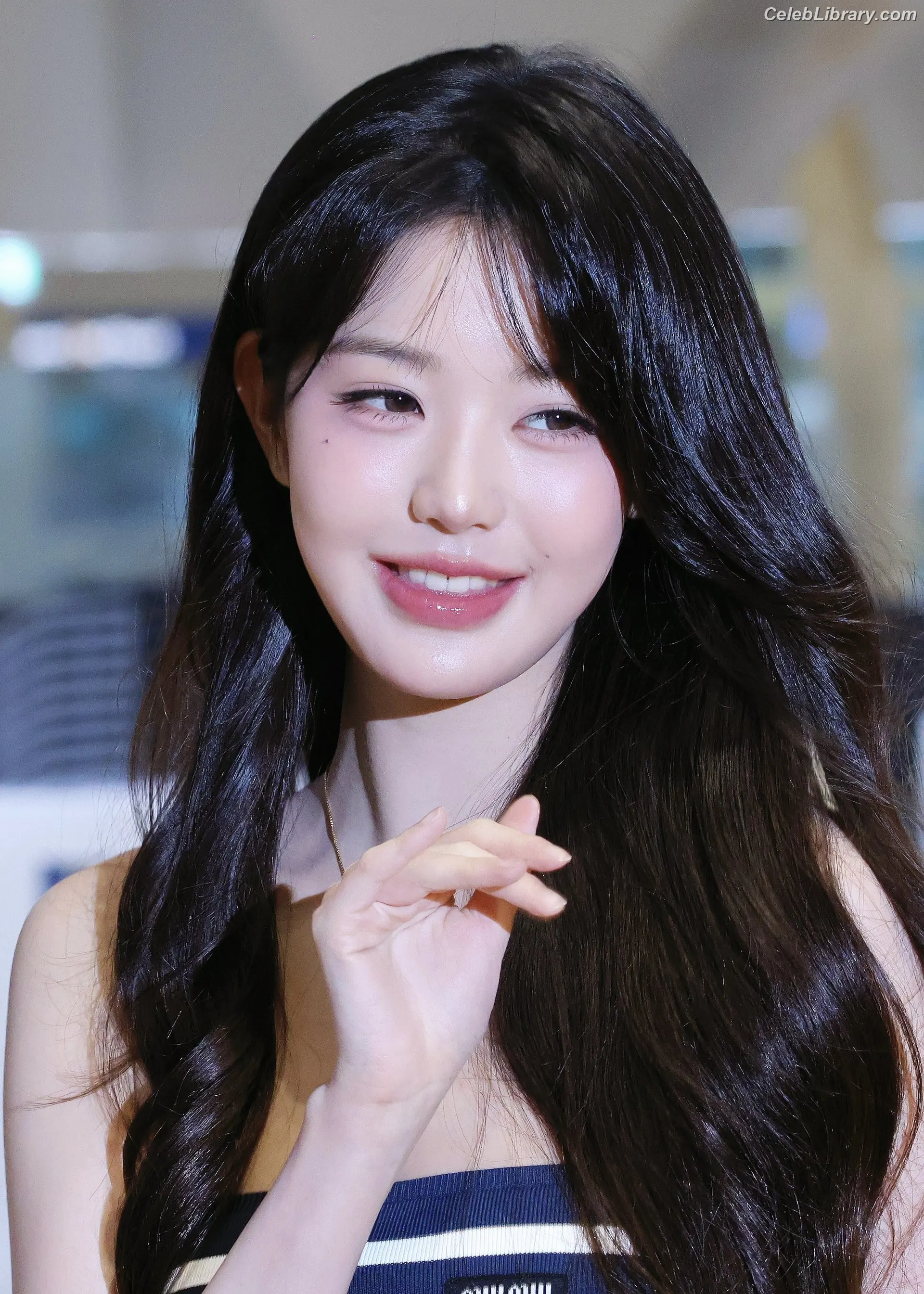 Jang Won-young 장원영 WONYOUNG photo 9 of 5845