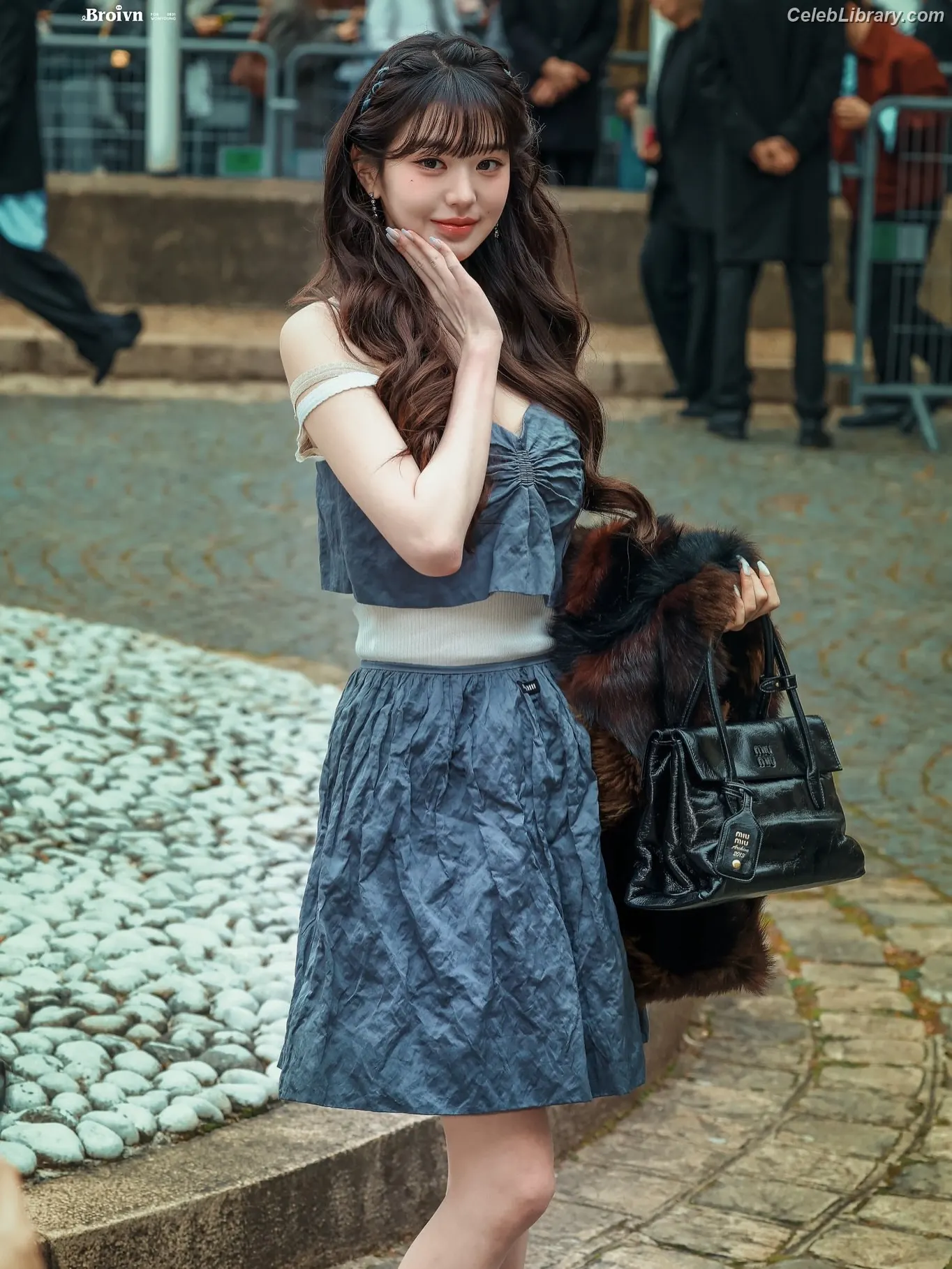 Jang Won-young  장원영 WONYOUNG photo 3 of 5845