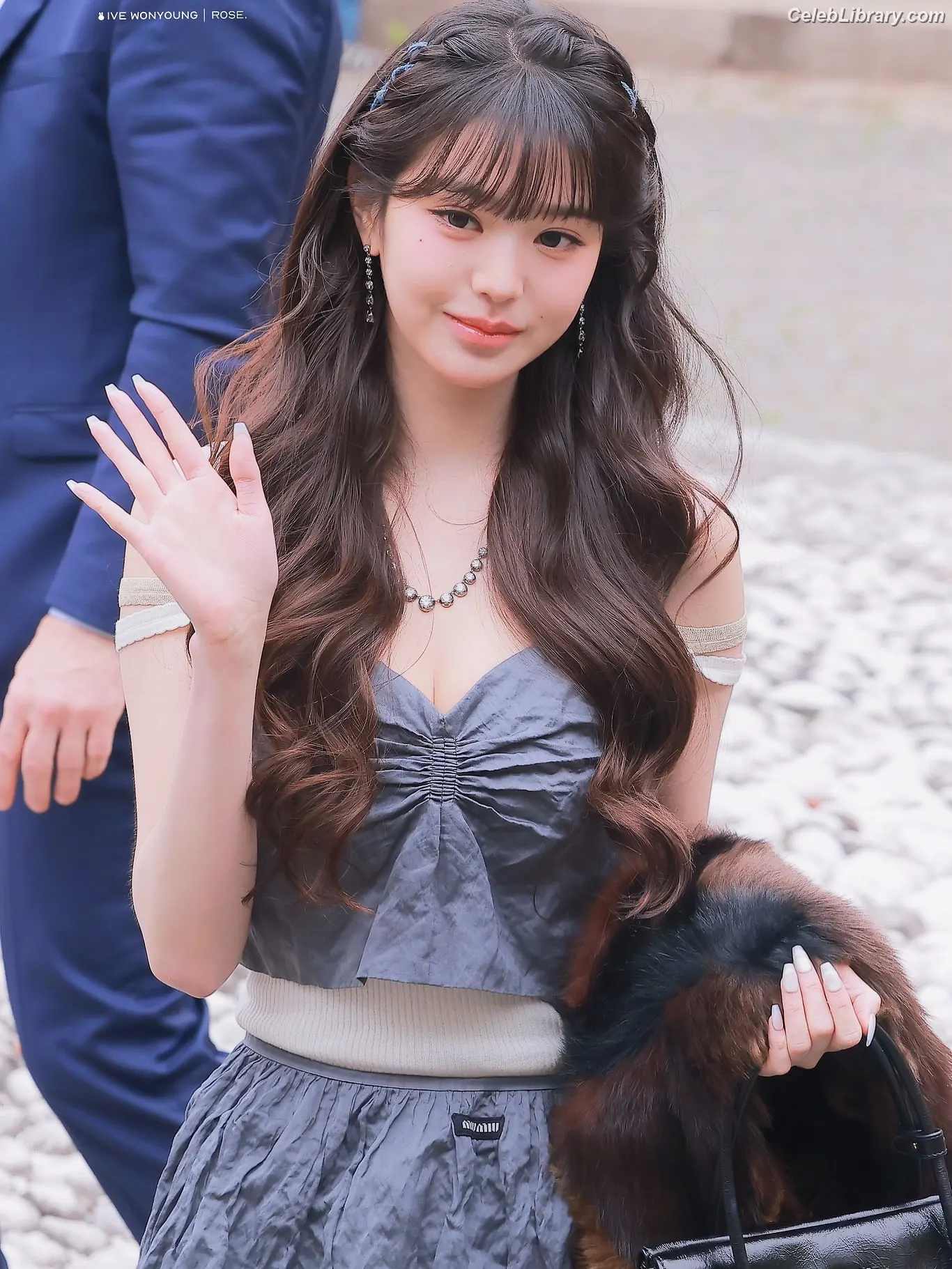 Jang Won-young  장원영 WONYOUNG photo 13 of 5845