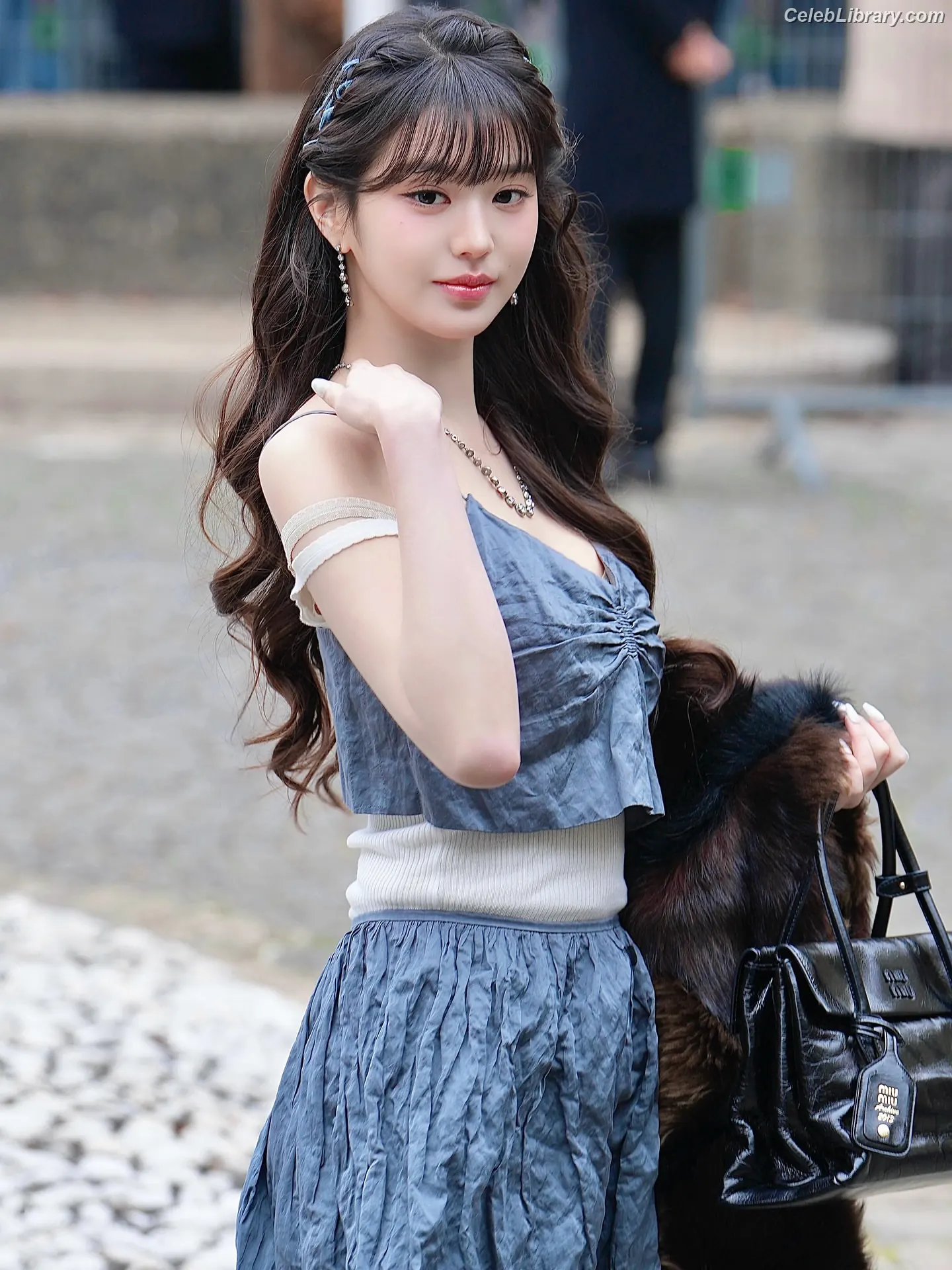 Jang Won-young  장원영 WONYOUNG photo 16 of 5845