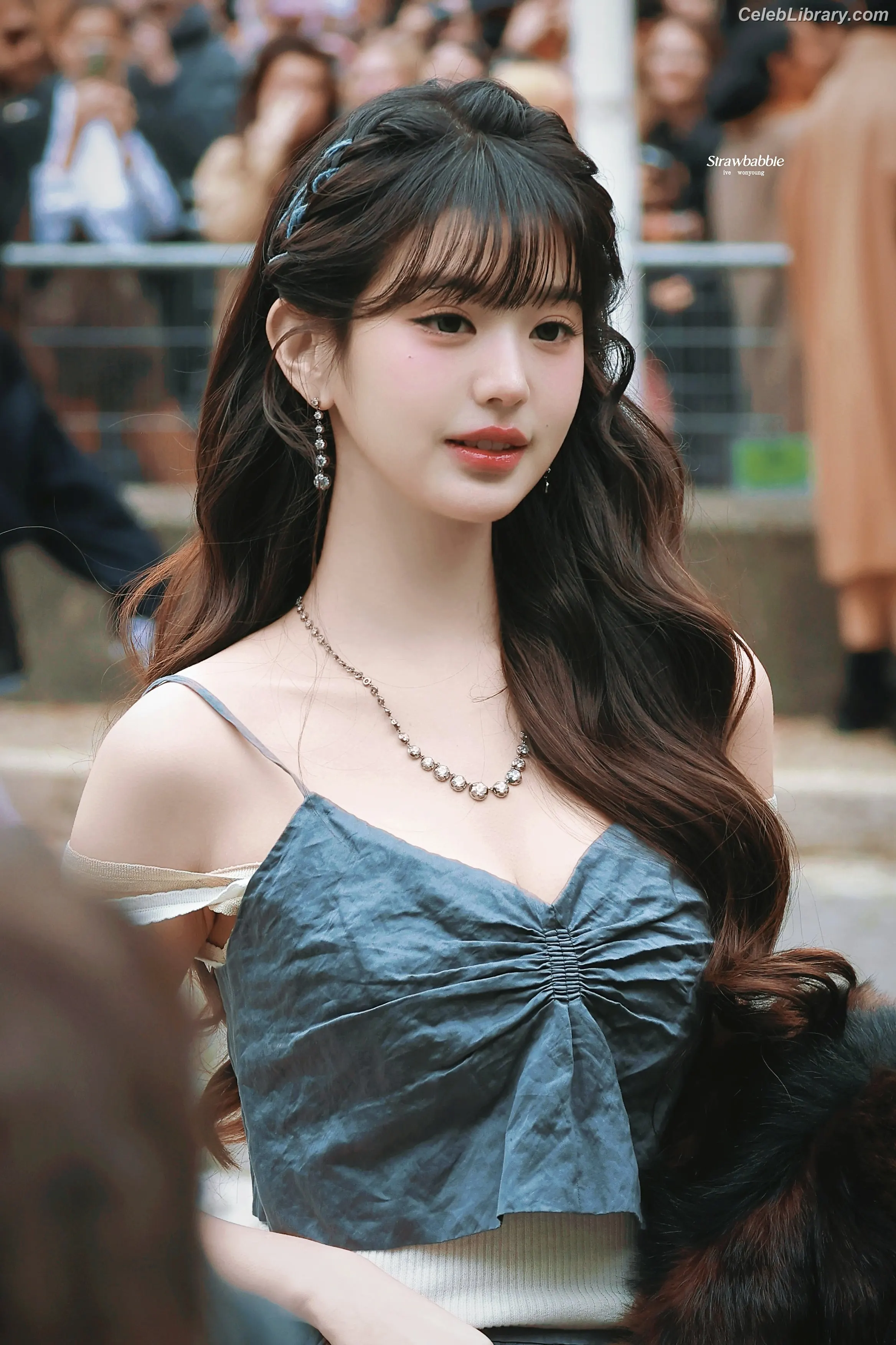 Jang Won-young  장원영 WONYOUNG photo 2 of 5845