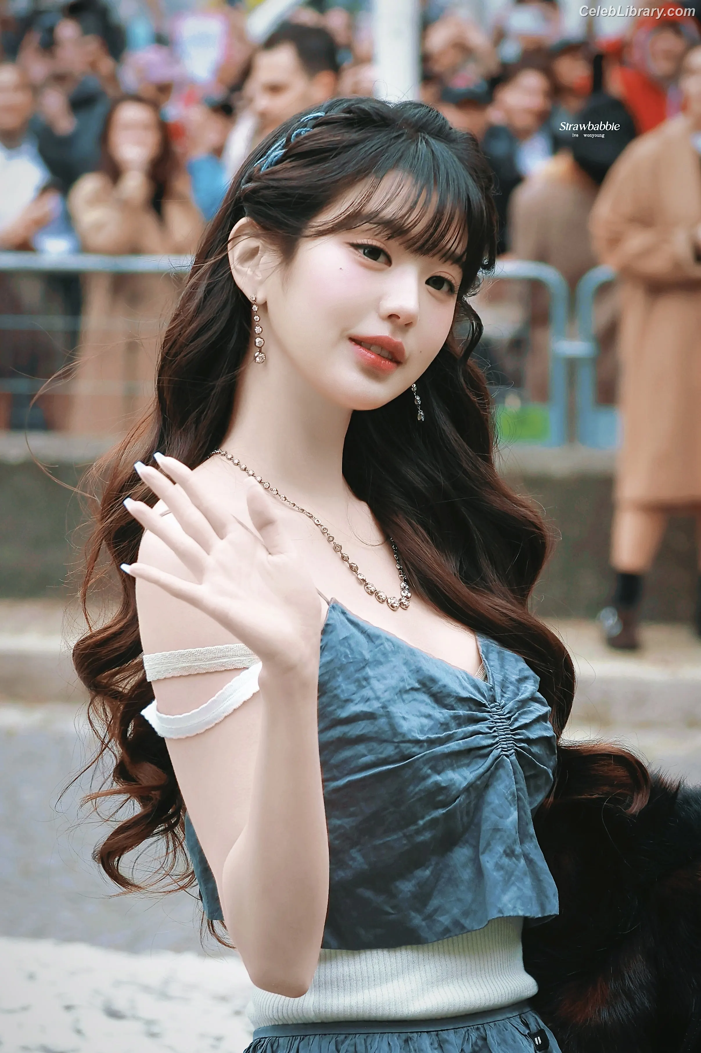 Jang Won-young  장원영 WONYOUNG photo 3 of 5845