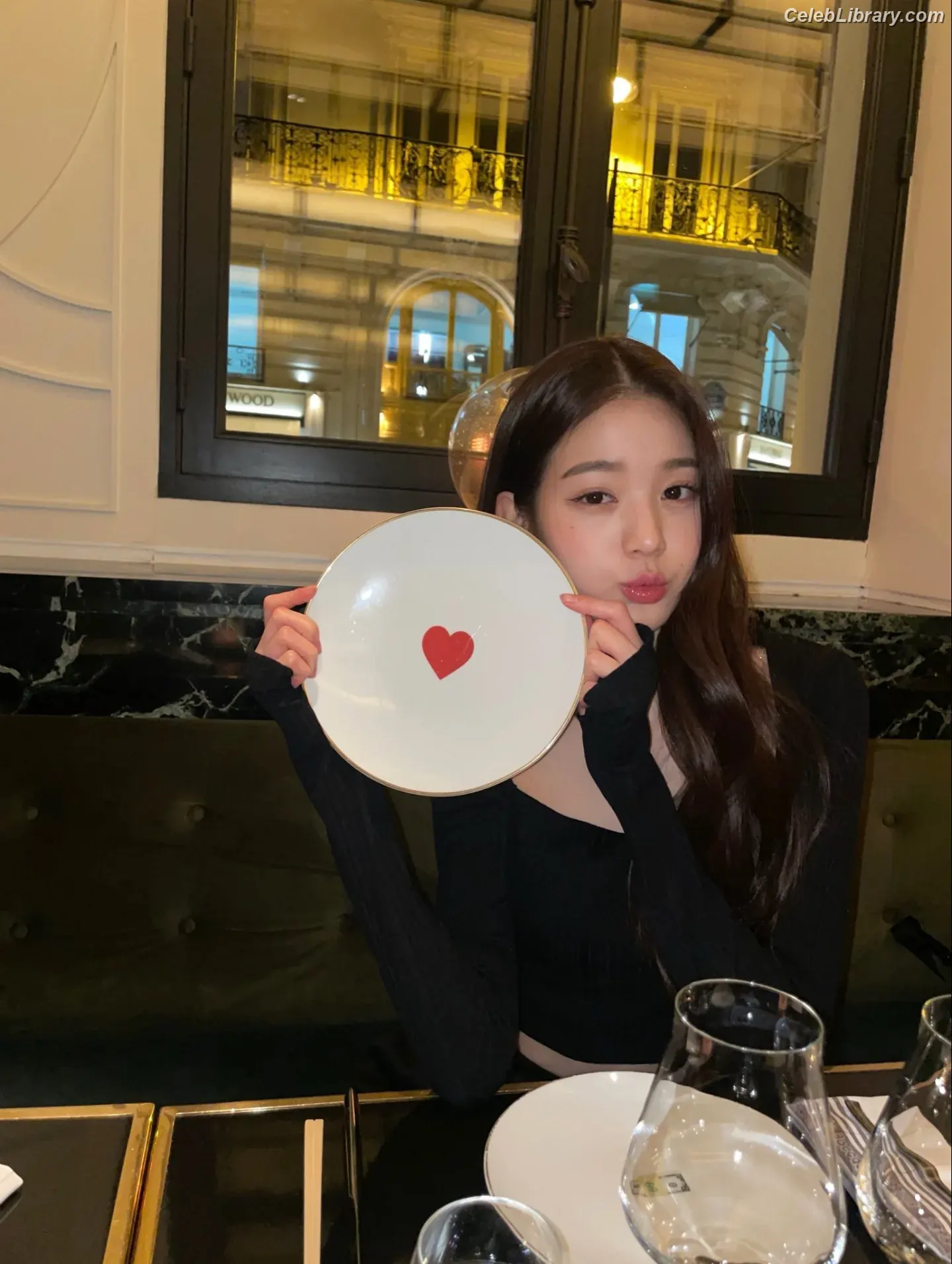 Jang Won-young  장원영 WONYOUNG photo 2 of 5845
