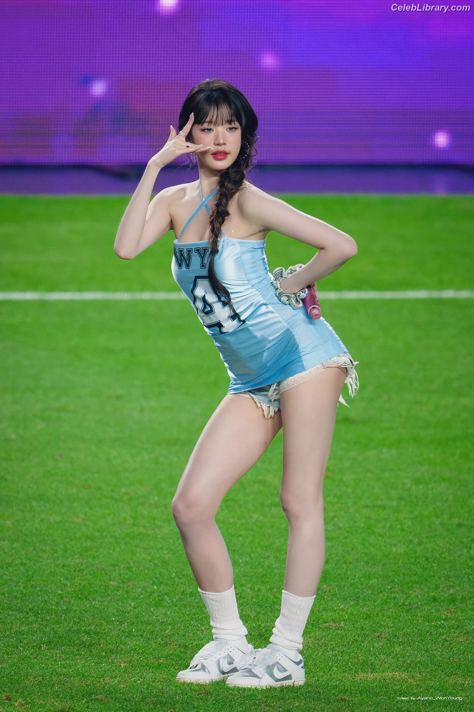 Jang Won-young  장원영 WONYOUNG photo 20 of 5845