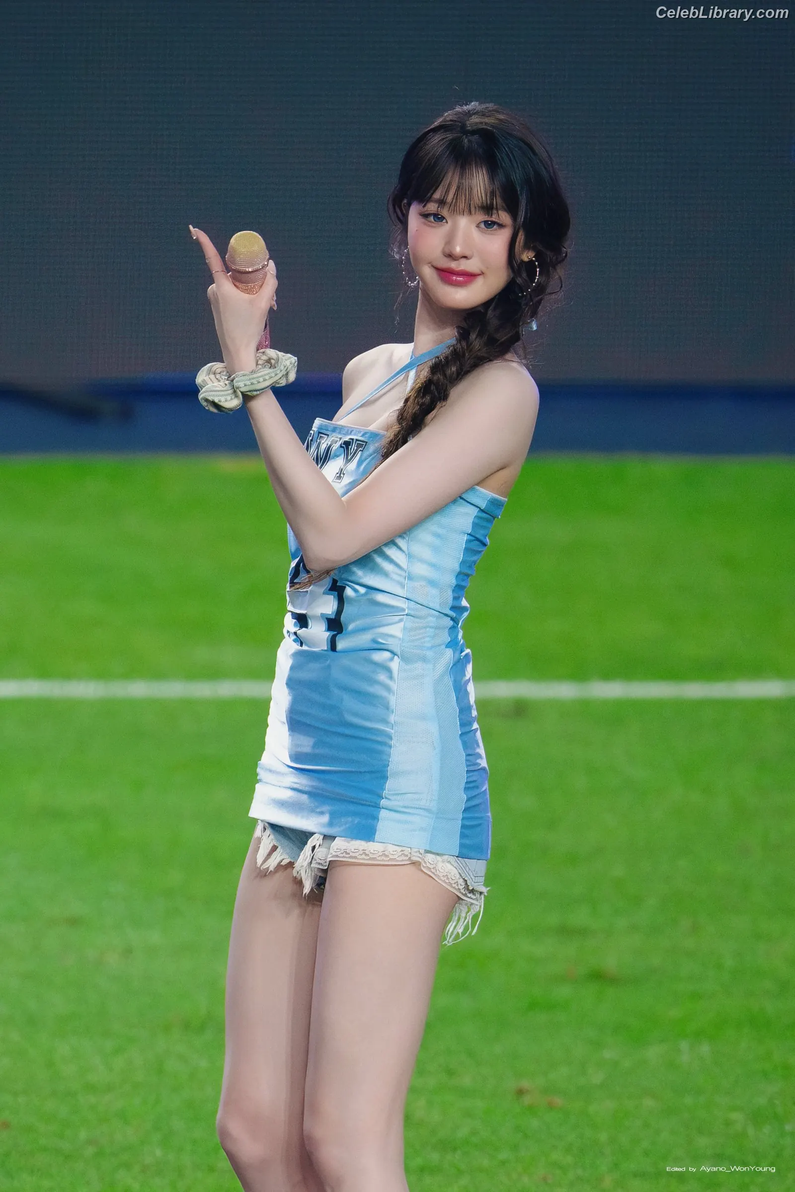 Jang Won-young  장원영 WONYOUNG photo 21 of 5845