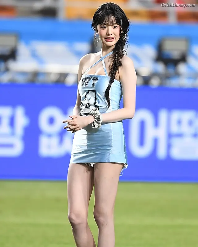 Jang Won-young 장원영 WONYOUNG photo 6 of 5845