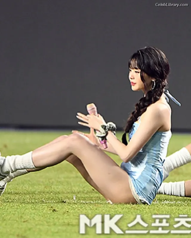 Jang Won-young 장원영 WONYOUNG photo 14 of 5845
