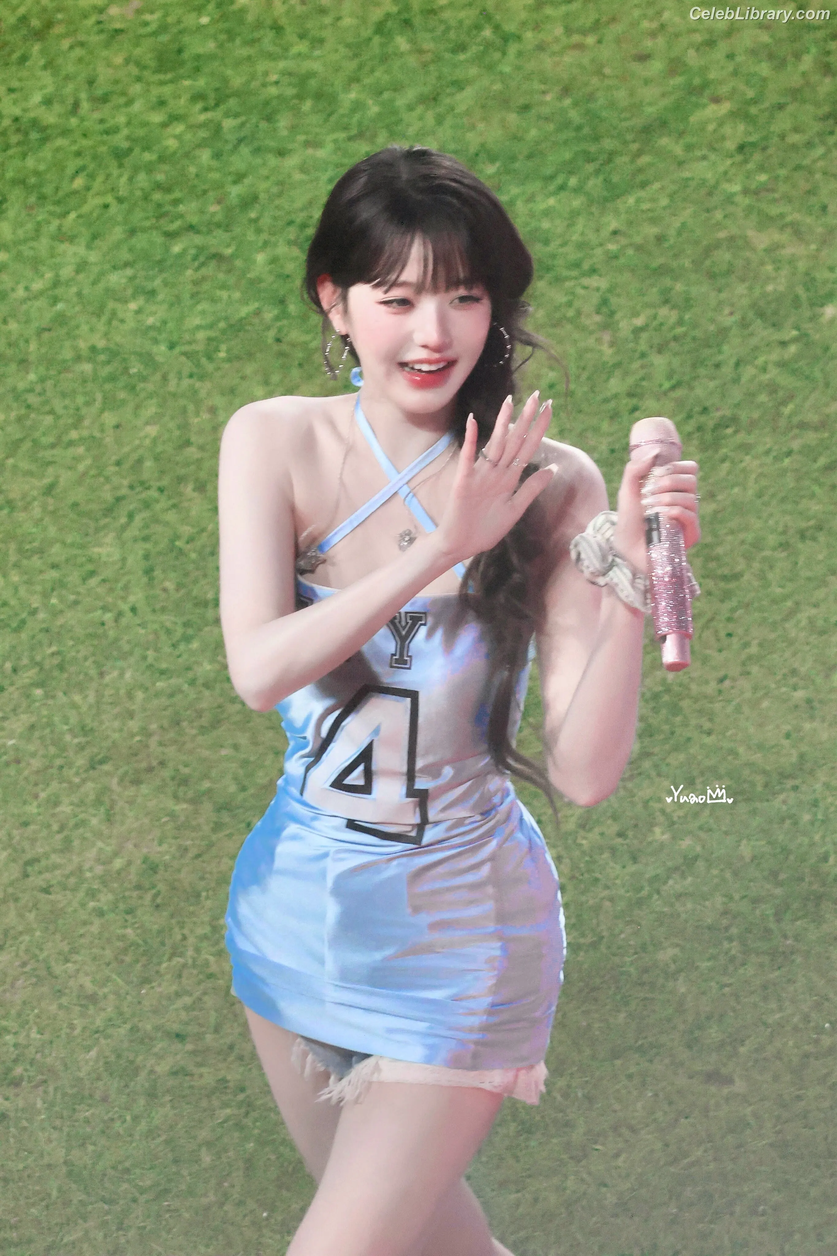 Jang Won-young 장원영 WONYOUNG photo 22 of 5845