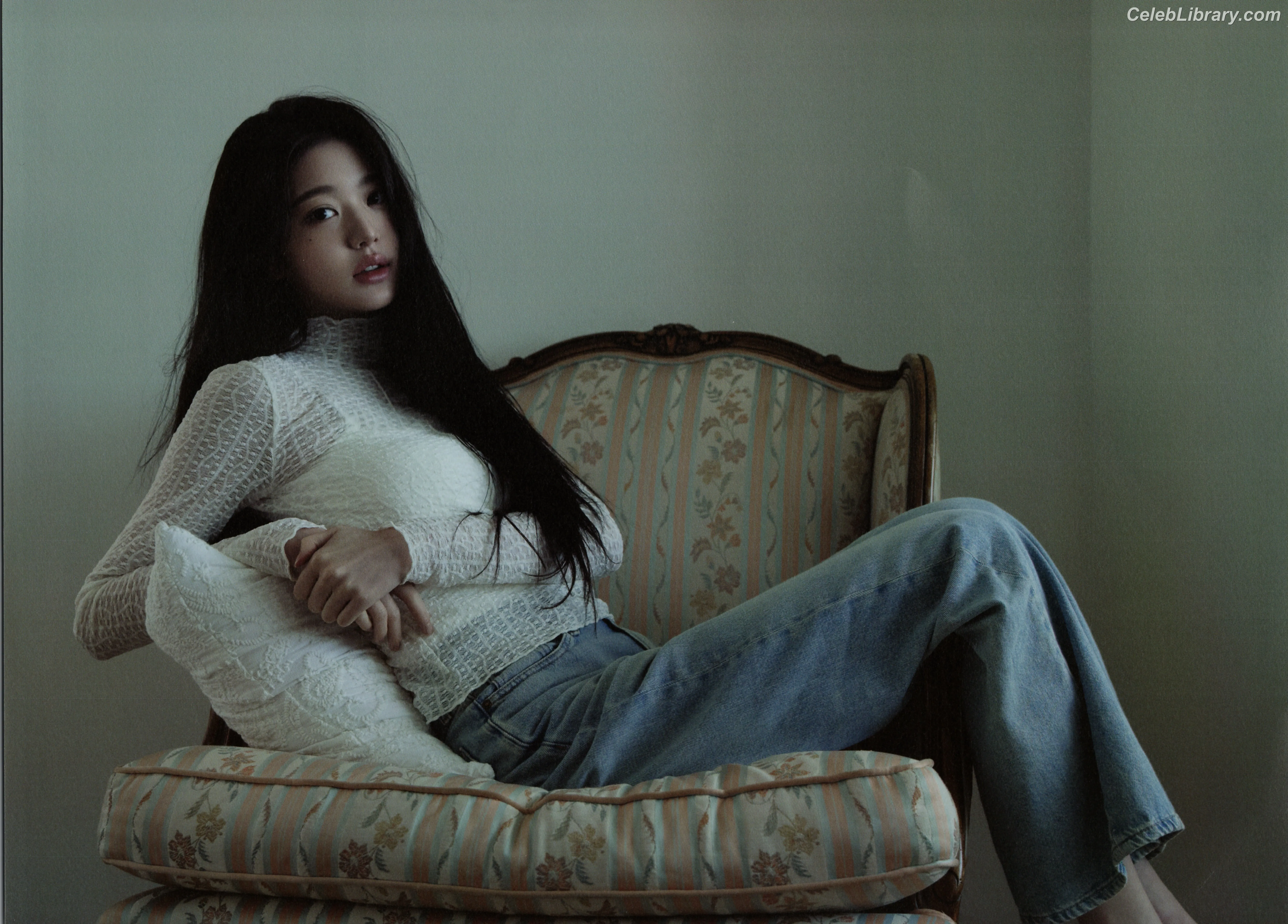 Jang Won-young 장원영 WONYOUNG photo 5 of 5845