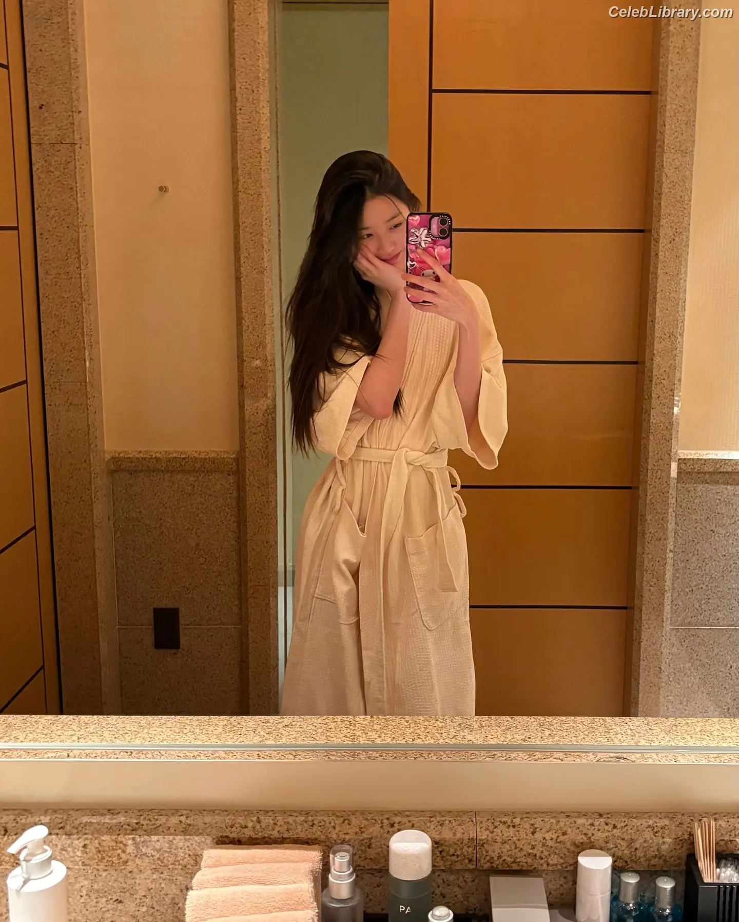 Jang Won-young 장원영 WONYOUNG photo 8 of 5845