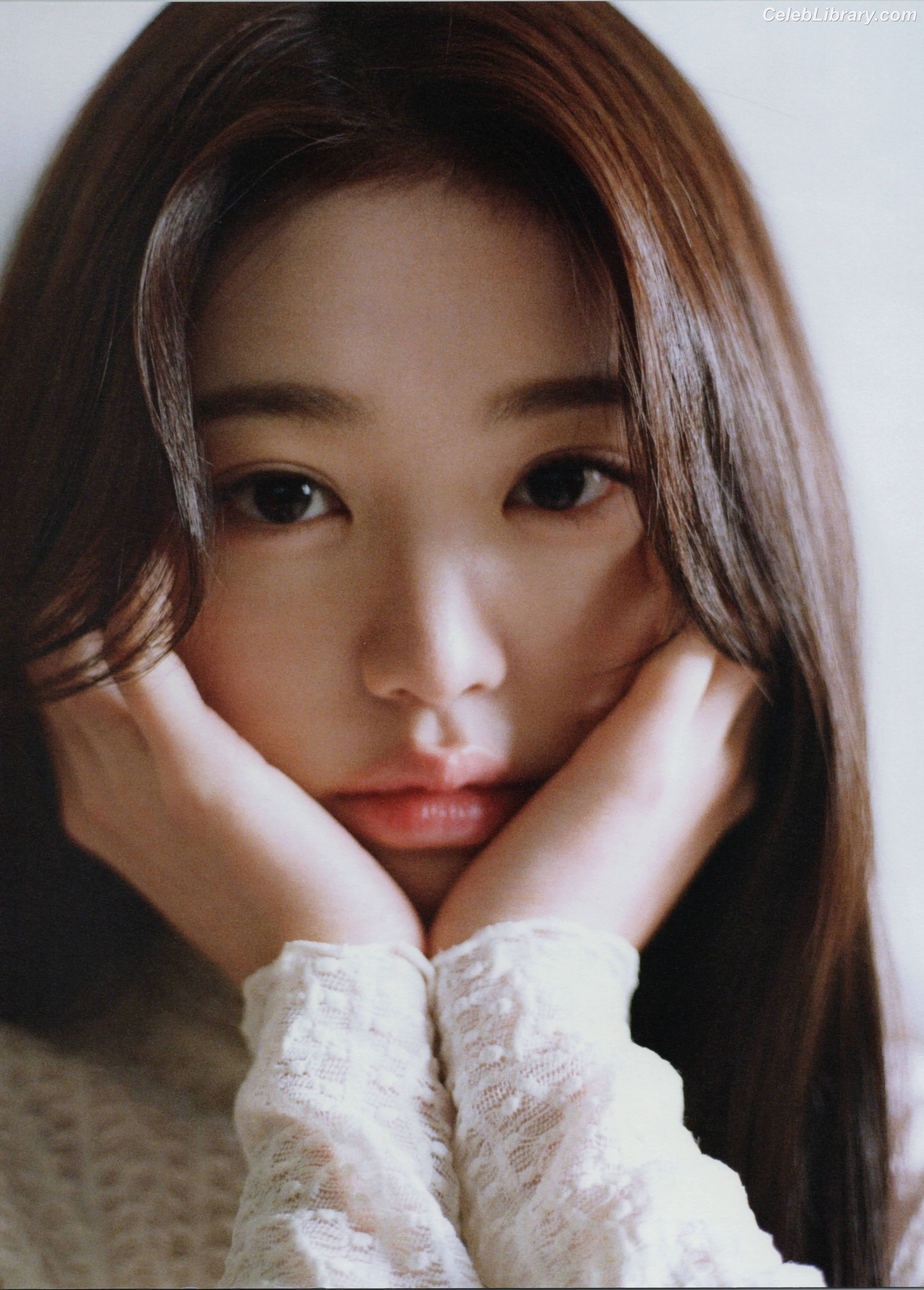 Jang Won-young 장원영 WONYOUNG photo 1 of 5845
