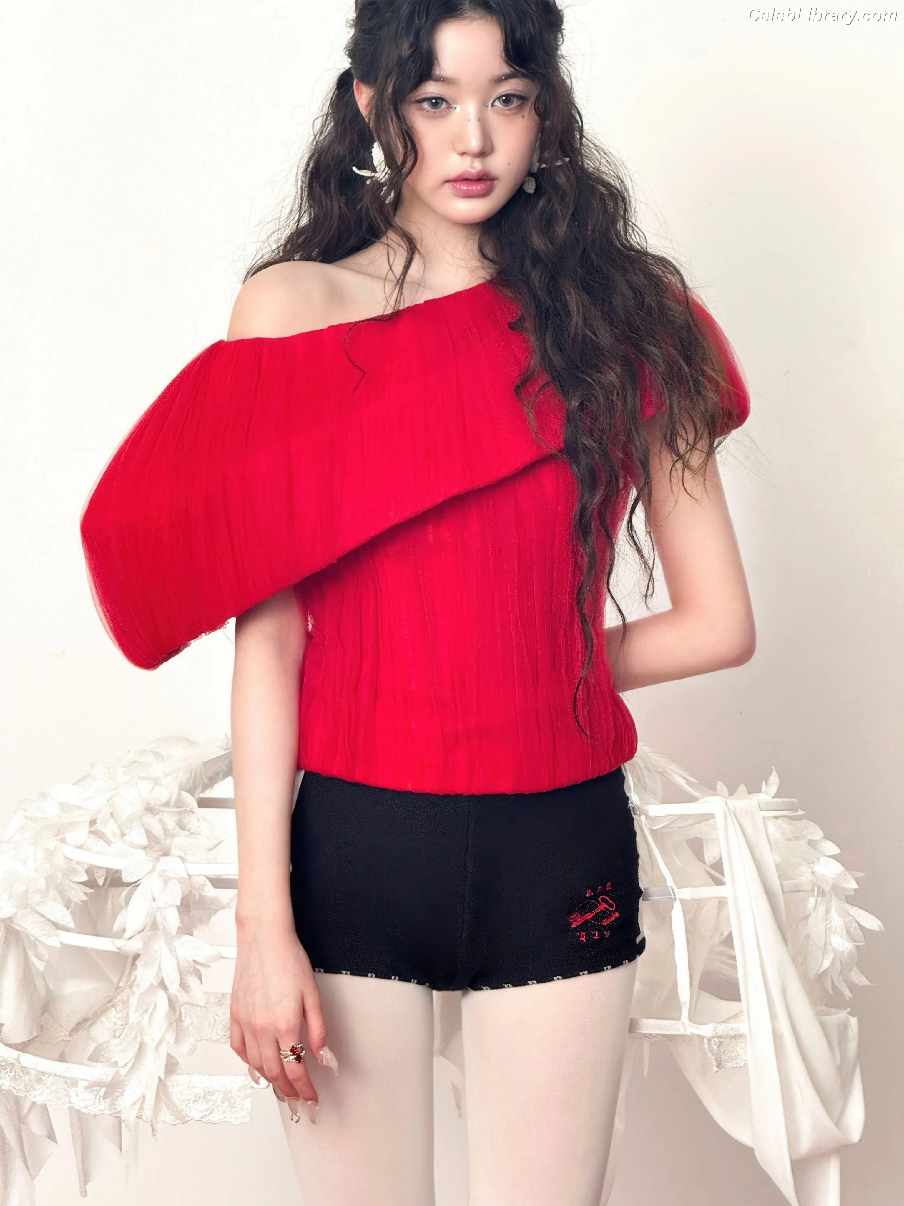 Jang Won-young 장원영 WONYOUNG photo 21 of 5845