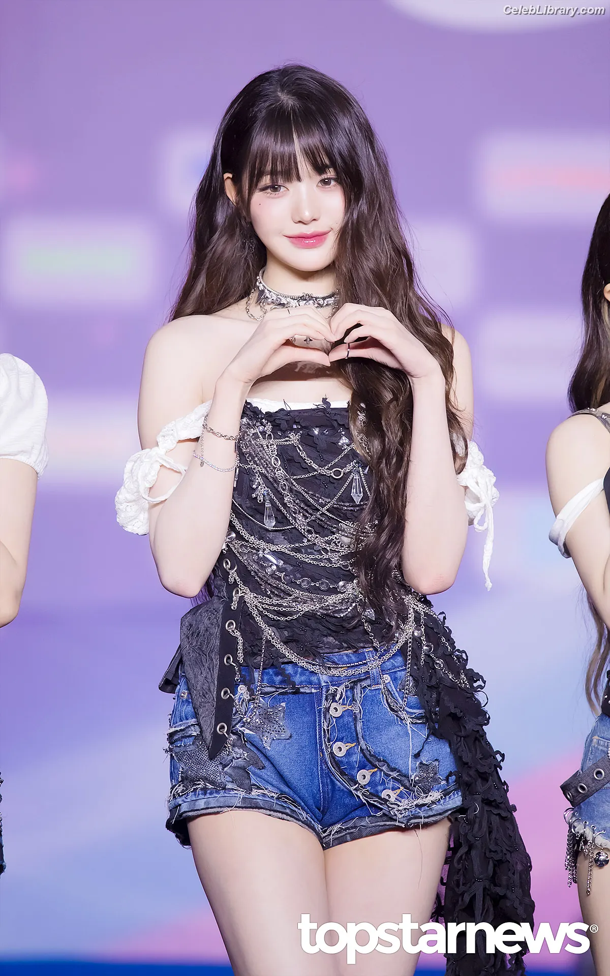 Jang Won-young 장원영 WONYOUNG photo 5 of 5845