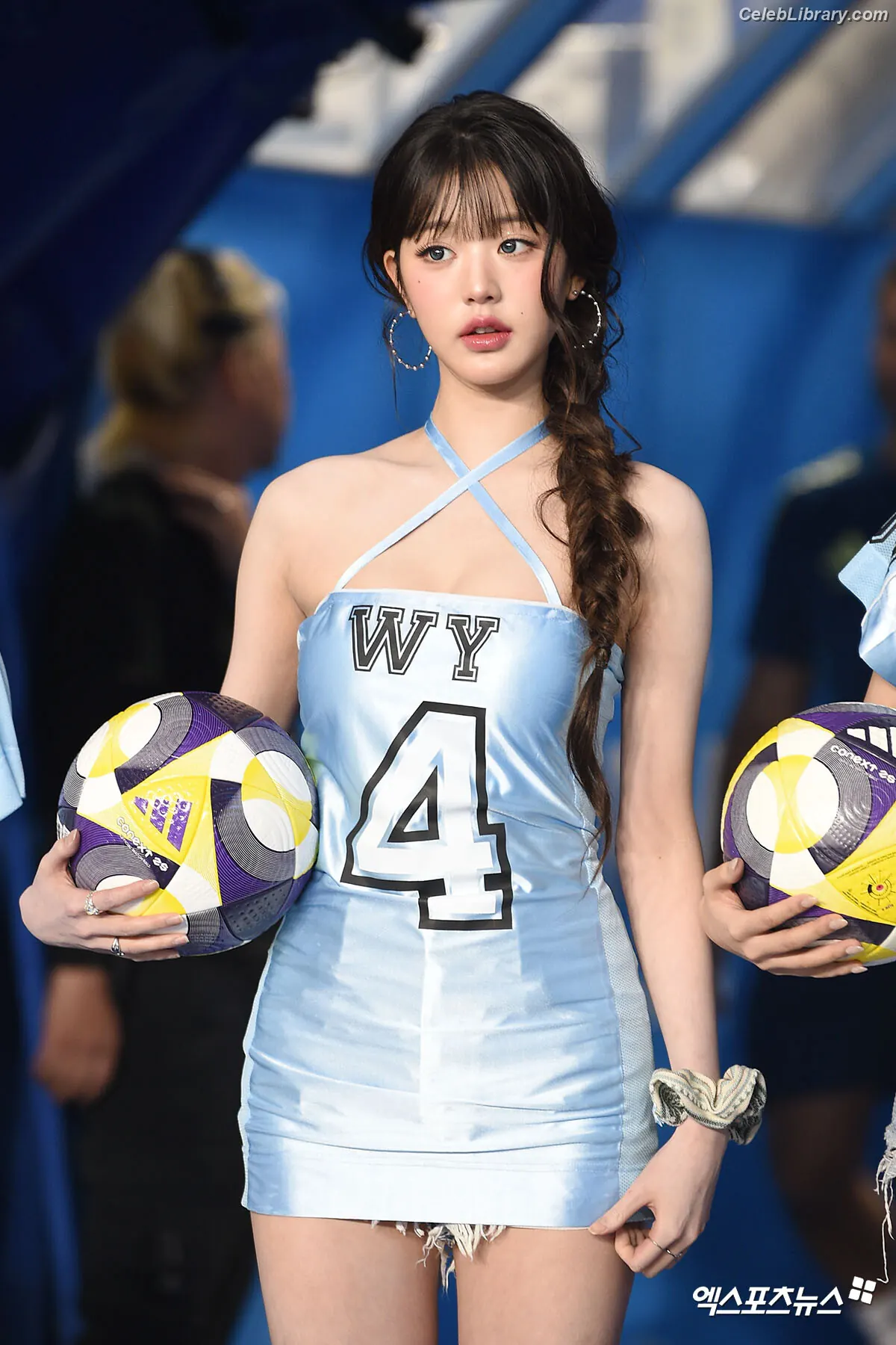 Jang Won-young 장원영 WONYOUNG photo 12 of 5845