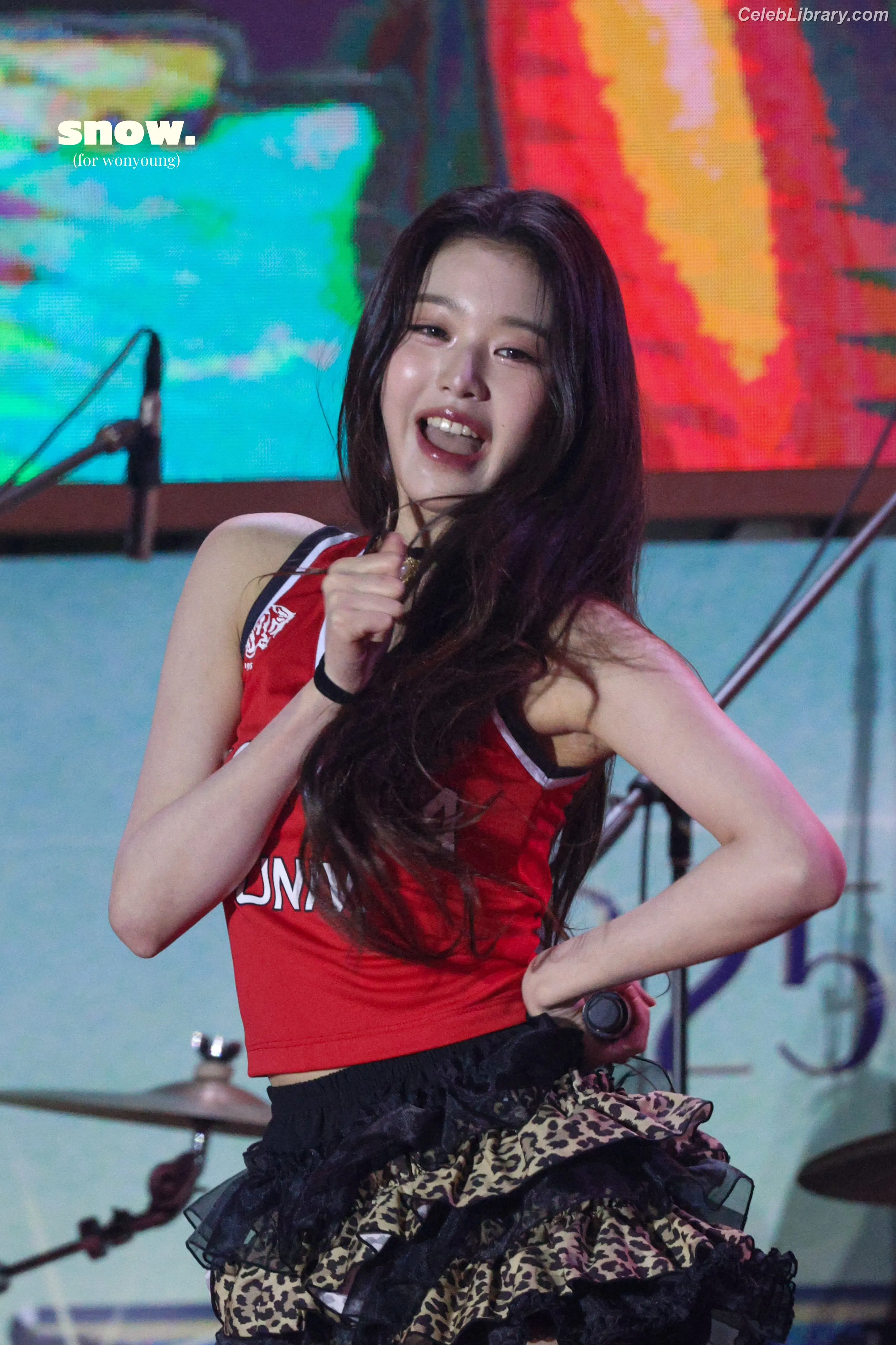 Jang Won-young 장원영 WONYOUNG photo 20 of 5845