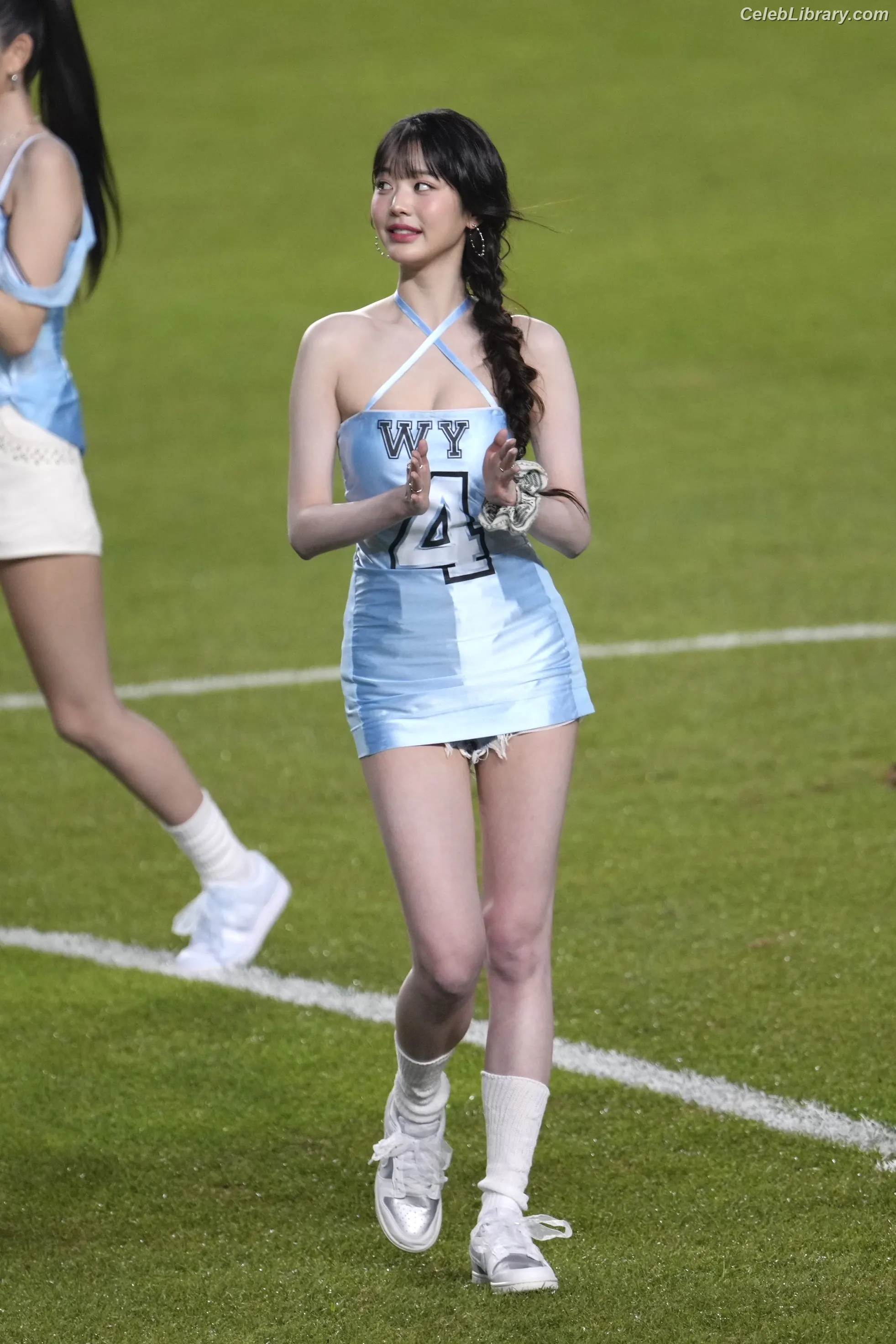 Jang Won-young 장원영 WONYOUNG photo 12 of 5845