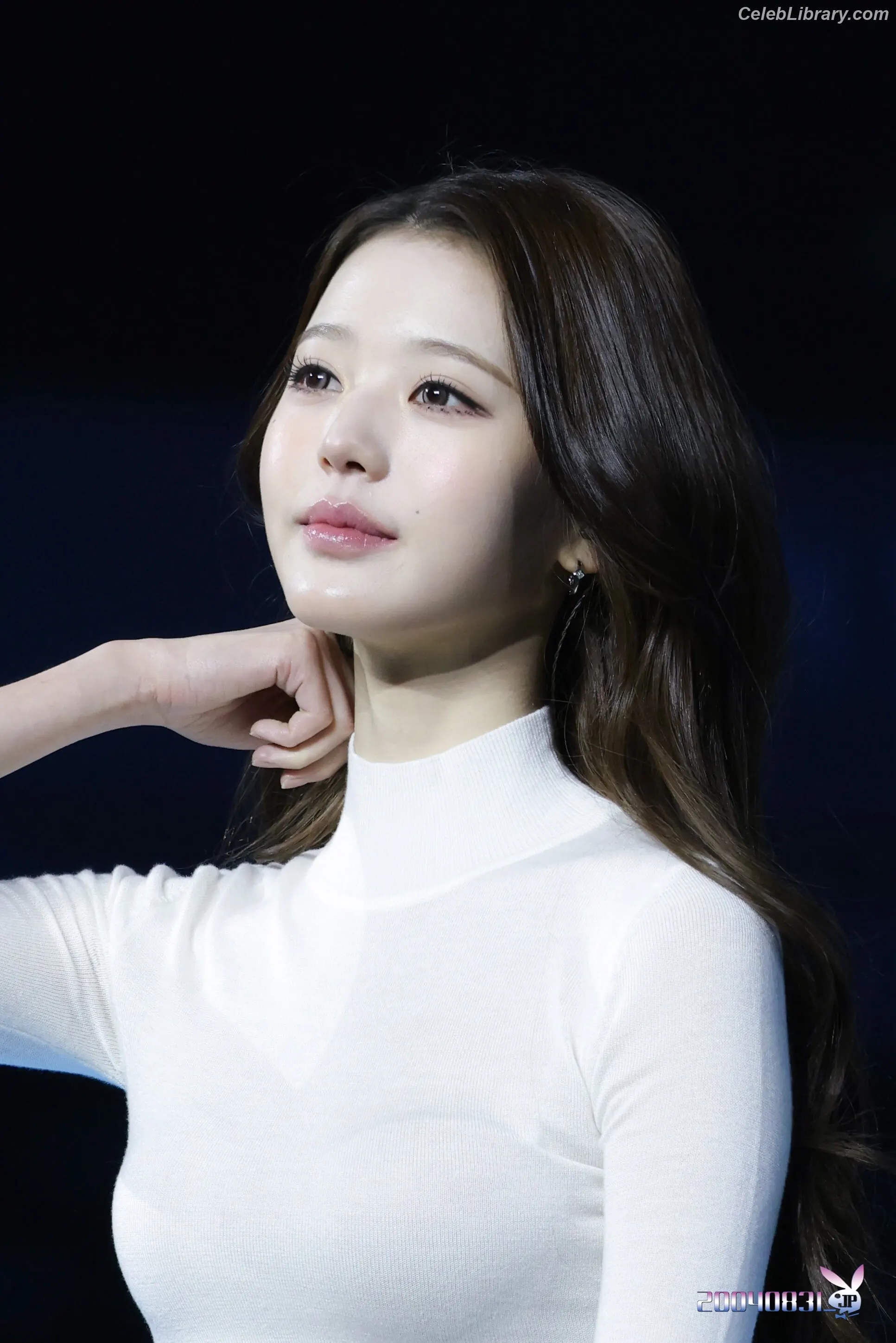 Jang Won-young 장원영 WONYOUNG photo 24 of 5845