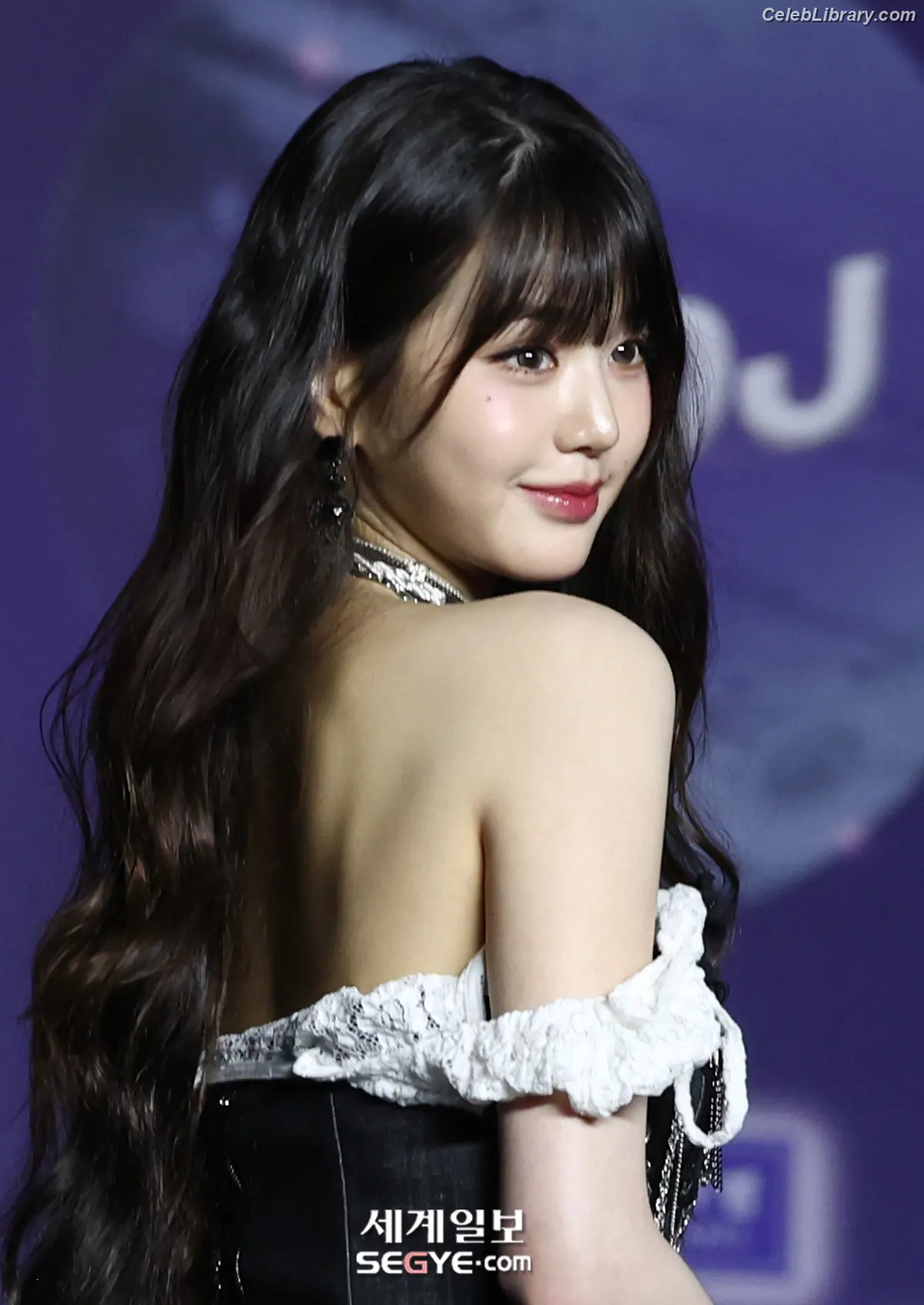 Jang Won-young 장원영 WONYOUNG photo 3 of 5845
