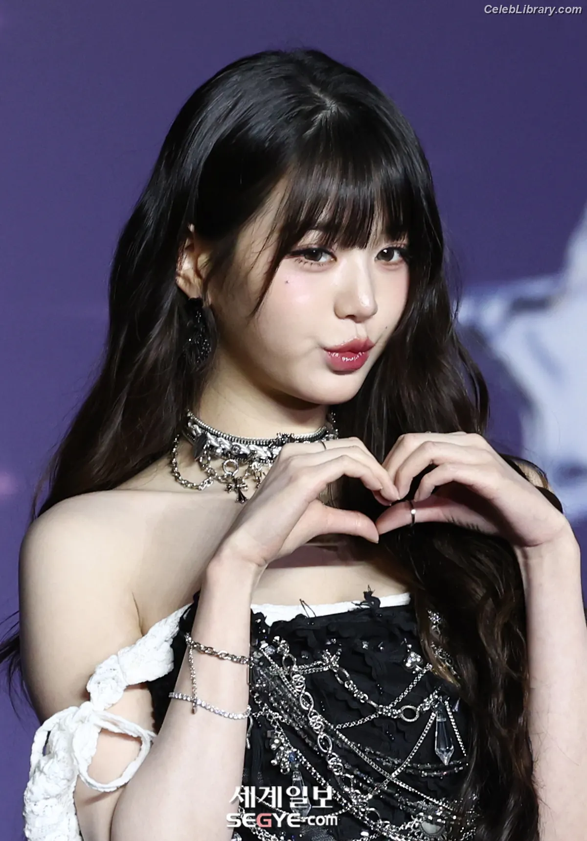 Jang Won-young 장원영 WONYOUNG photo 5 of 5845